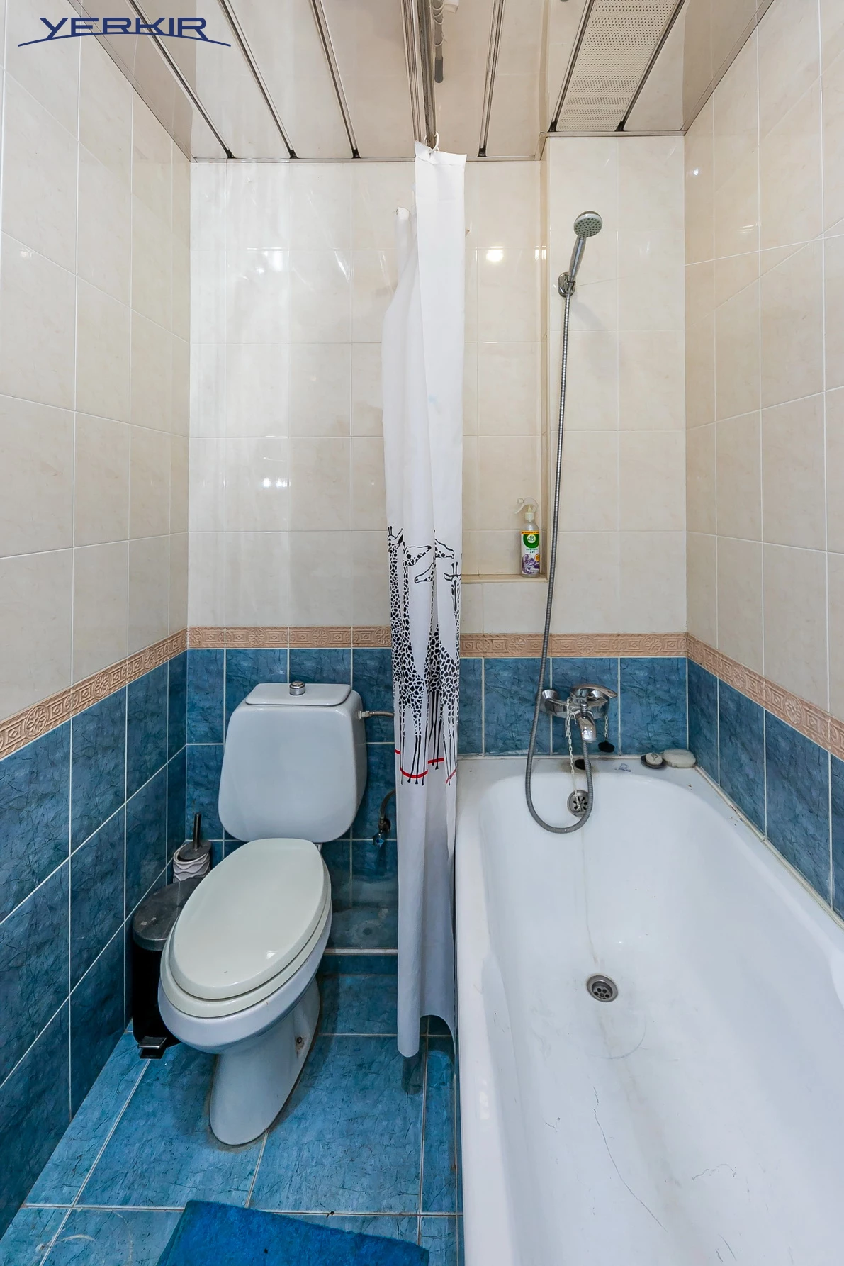 Apartments Code: 5+819431