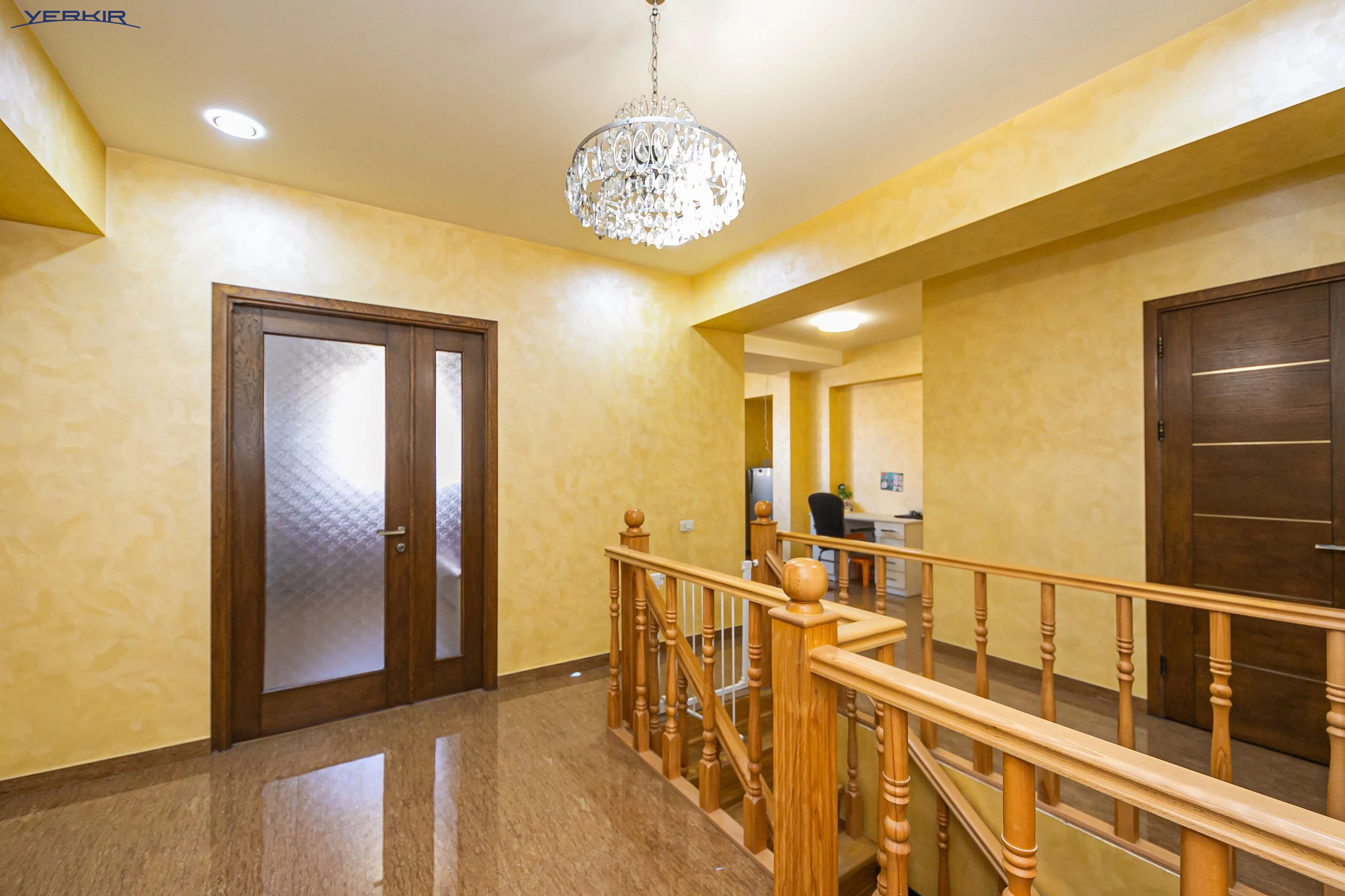 Բնակարաններ Կոդ` 9+4623806