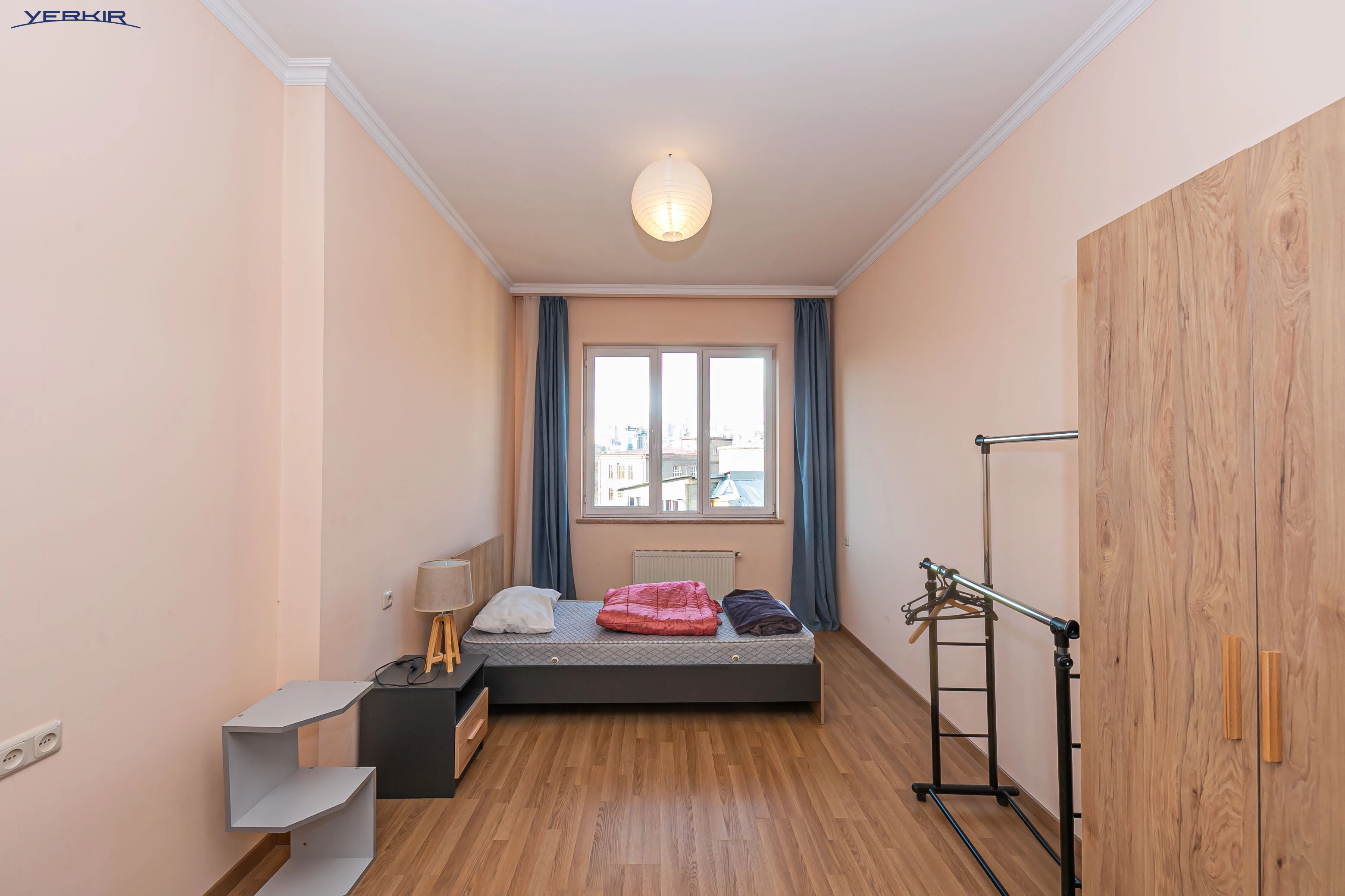 Apartments Code: 5+321677