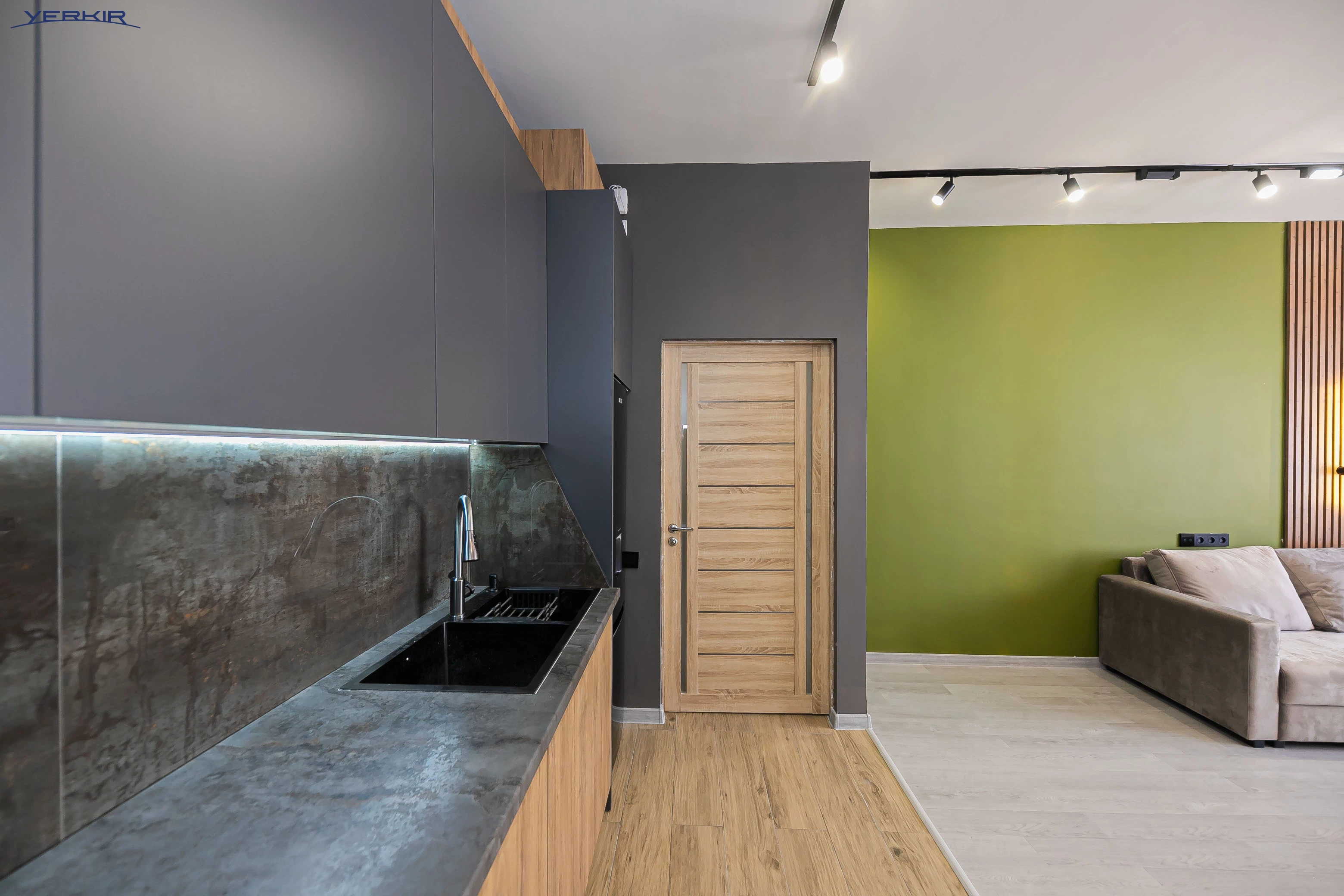 Apartments Code: 5+219761