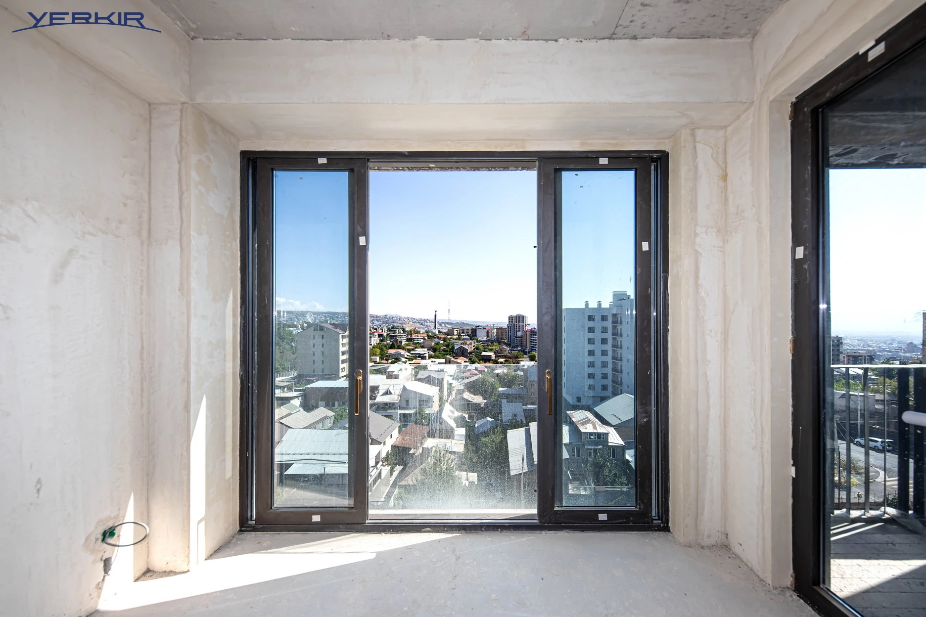 Apartments Code: 5+410523