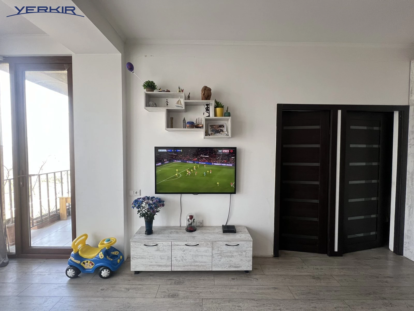 Բնակարաններ Կոդ` 9+2675793