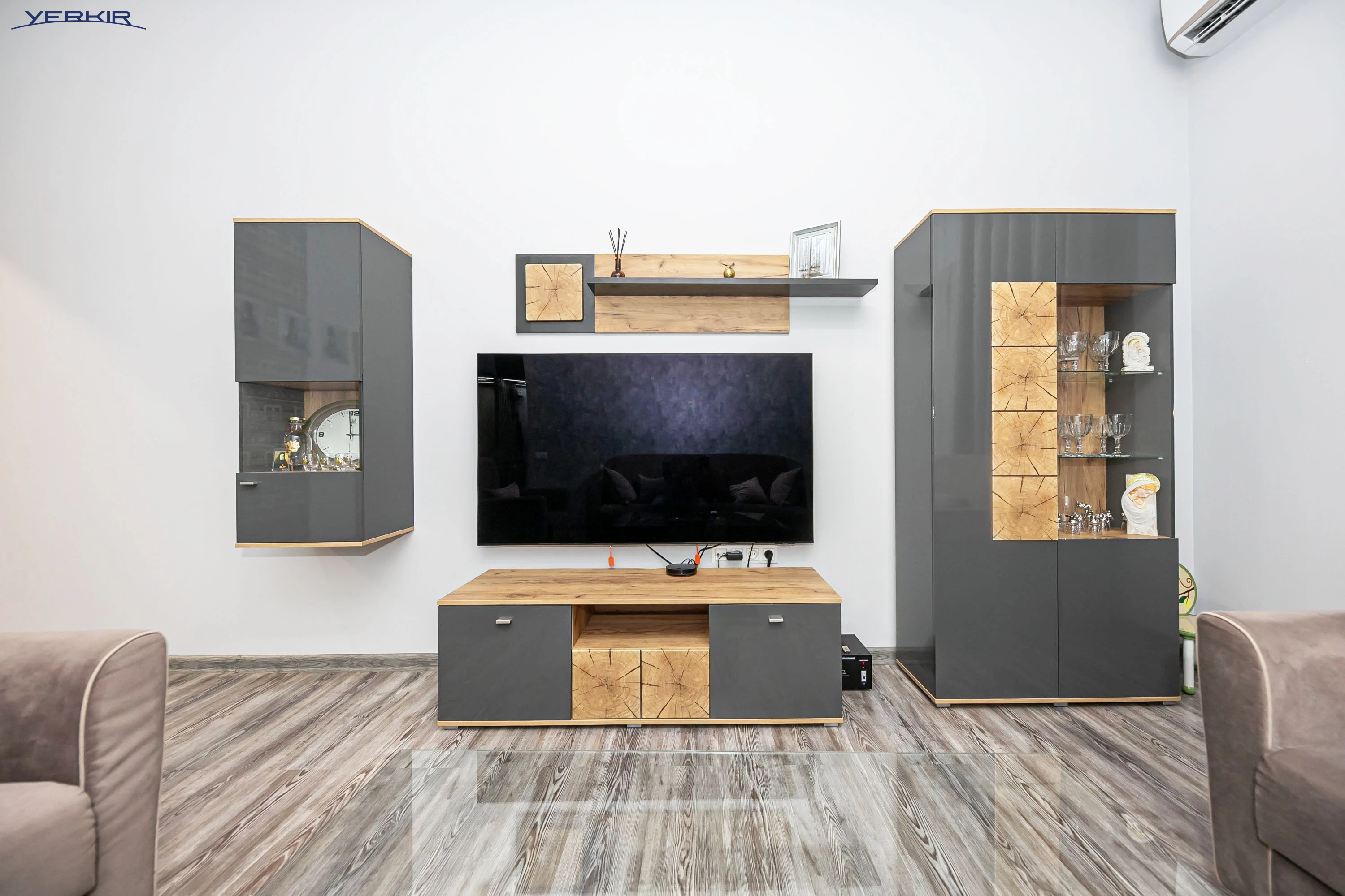 Apartments Code: 9+320920