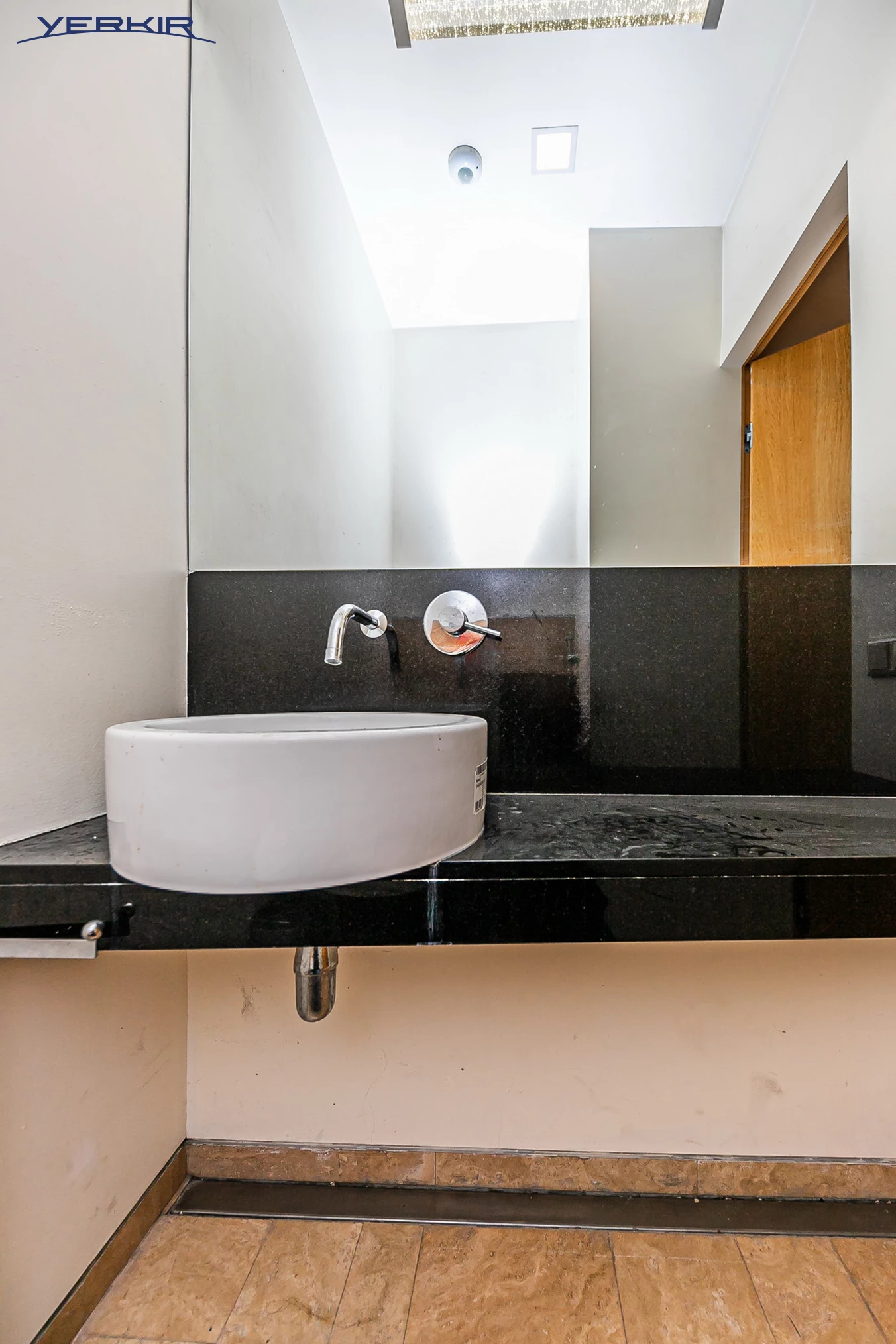 Առանձնատներ Կոդ` 5+519027