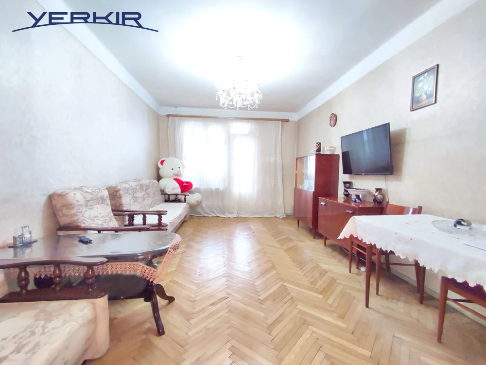 Բնակարաններ Կոդ` 3+305974