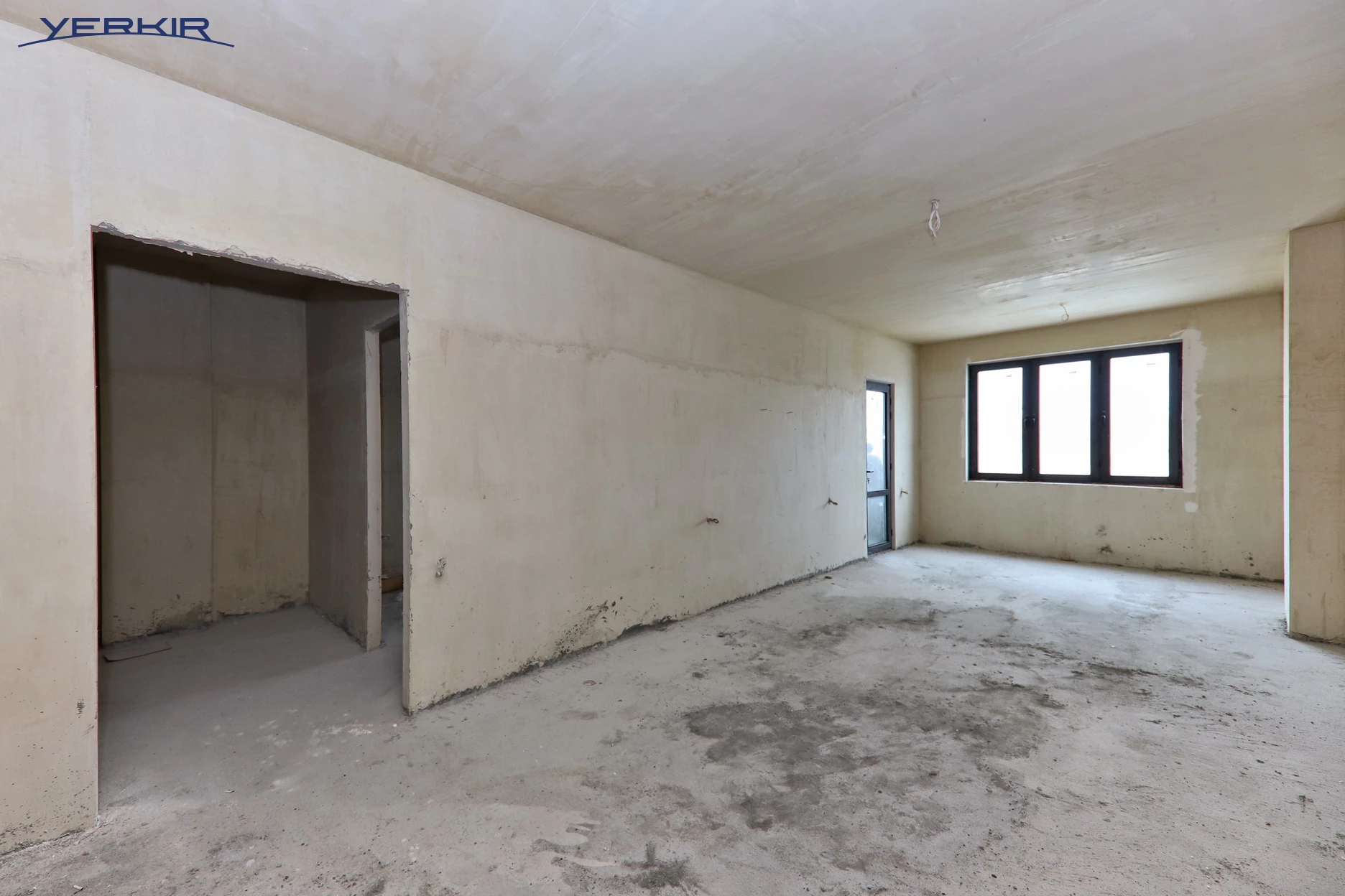 Apartments Code: 10+205376