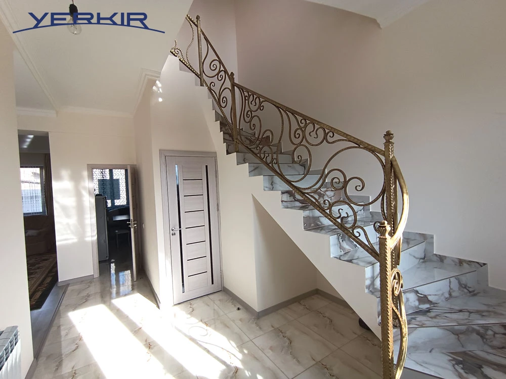 Առանձնատներ Կոդ` 9+508940