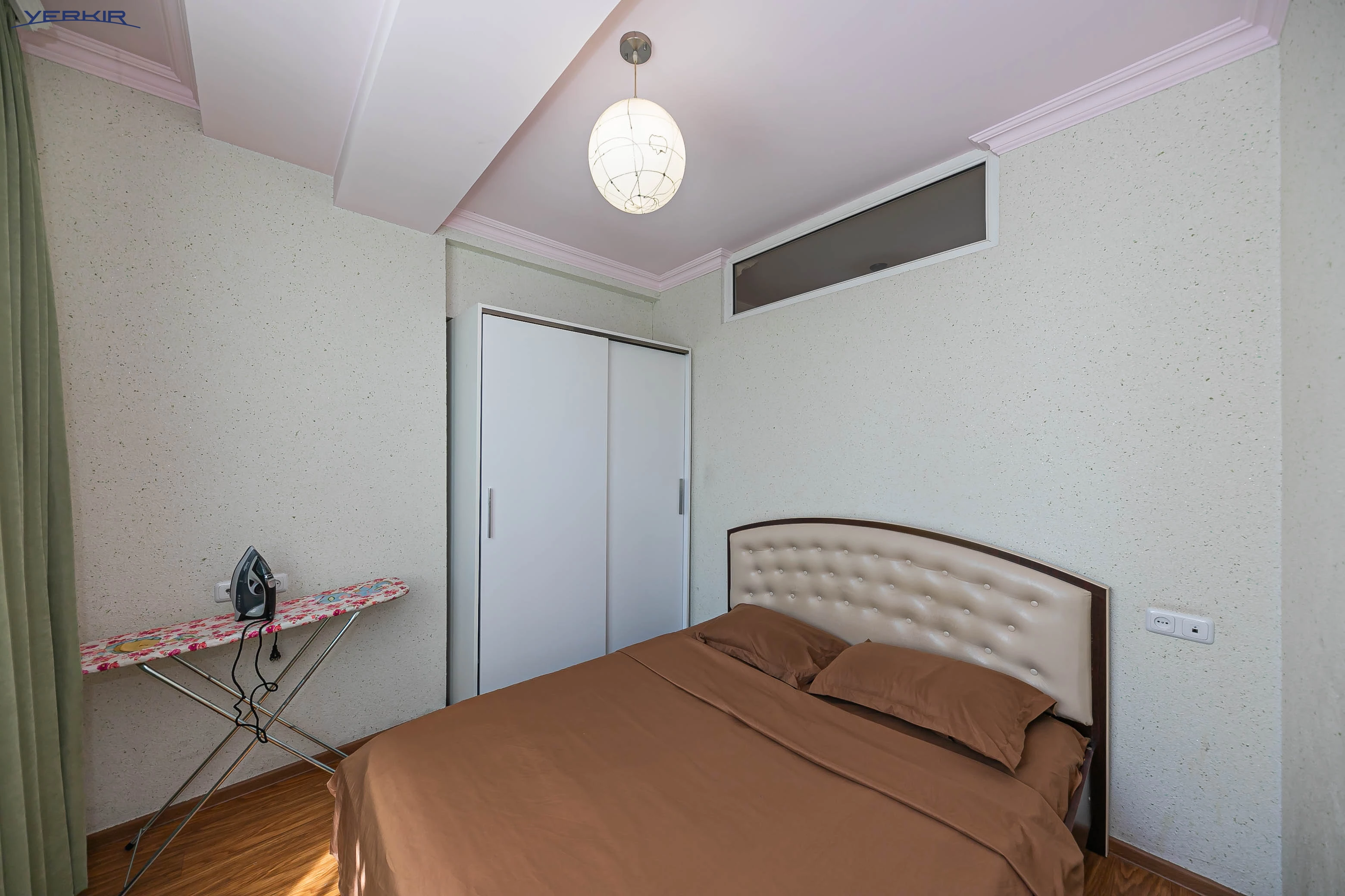 Բնակարաններ Կոդ` 5+219602