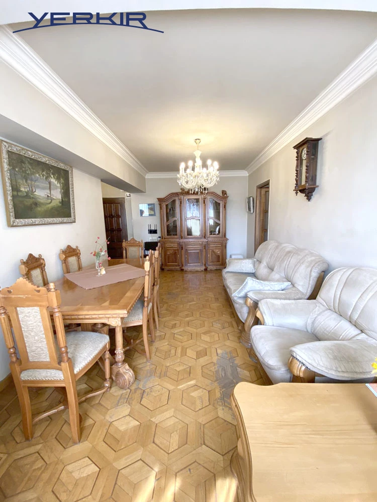 Apartments Code: 4+209232