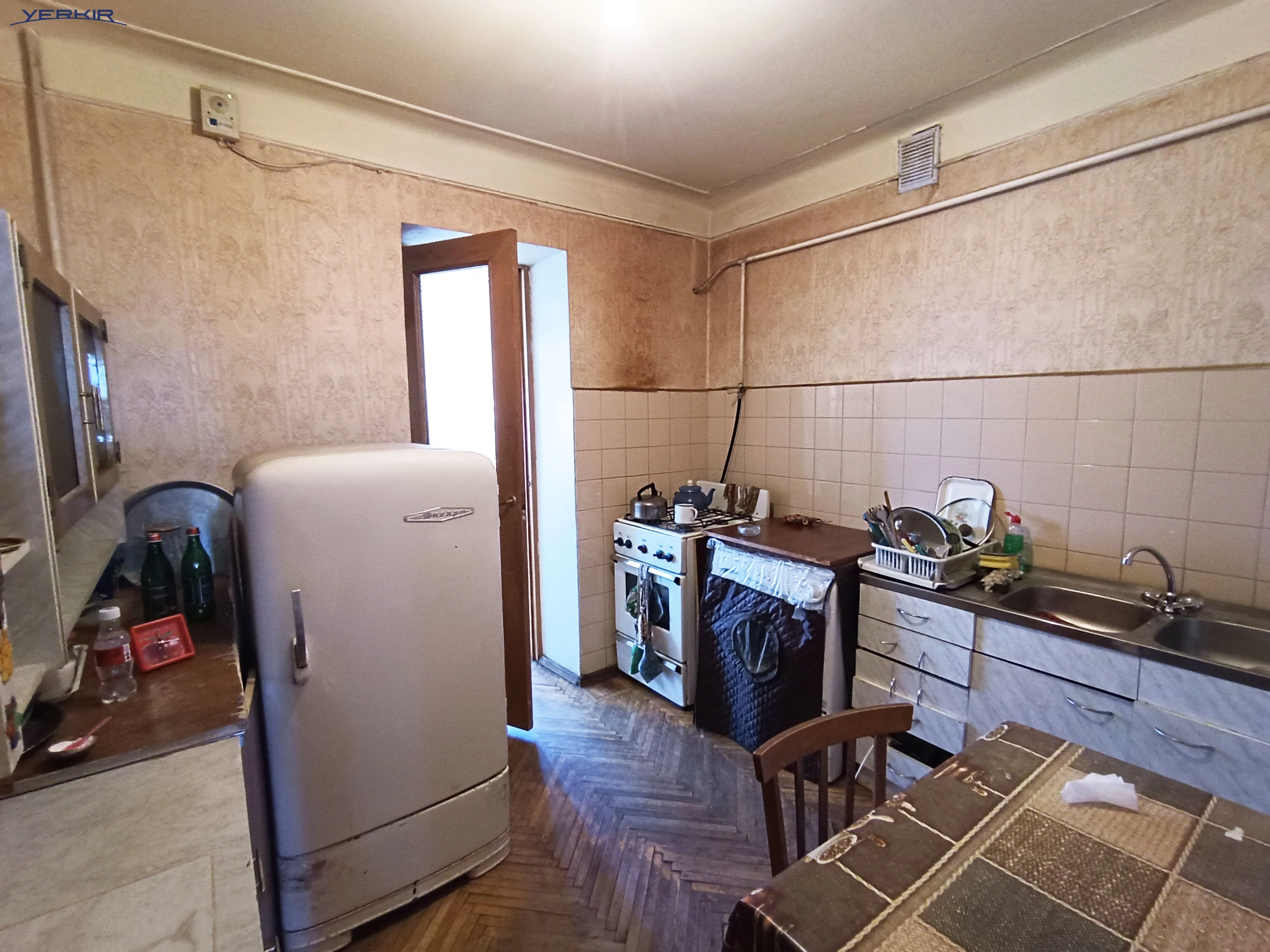 Բնակարաններ Կոդ` 9+212966