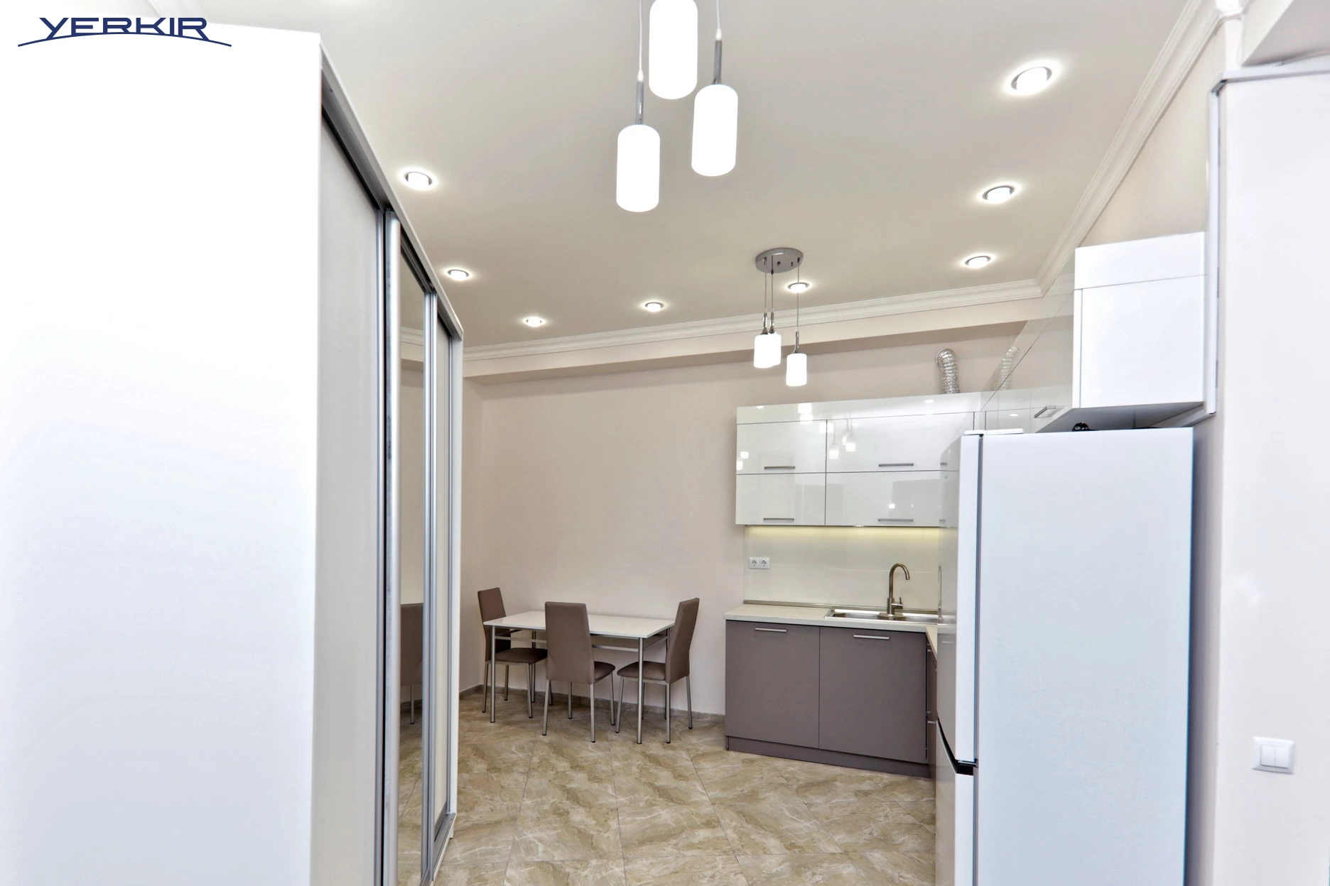 Բնակարաններ Կոդ` 3+3253547