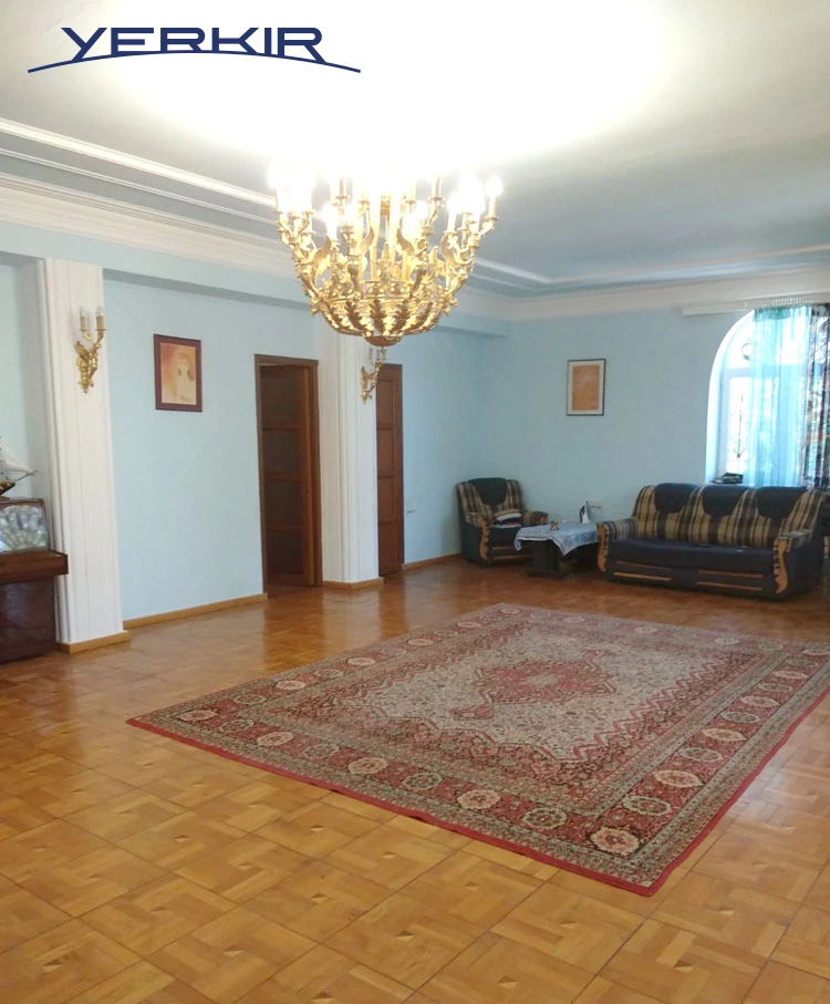 Առանձնատներ Կոդ` 6+50936