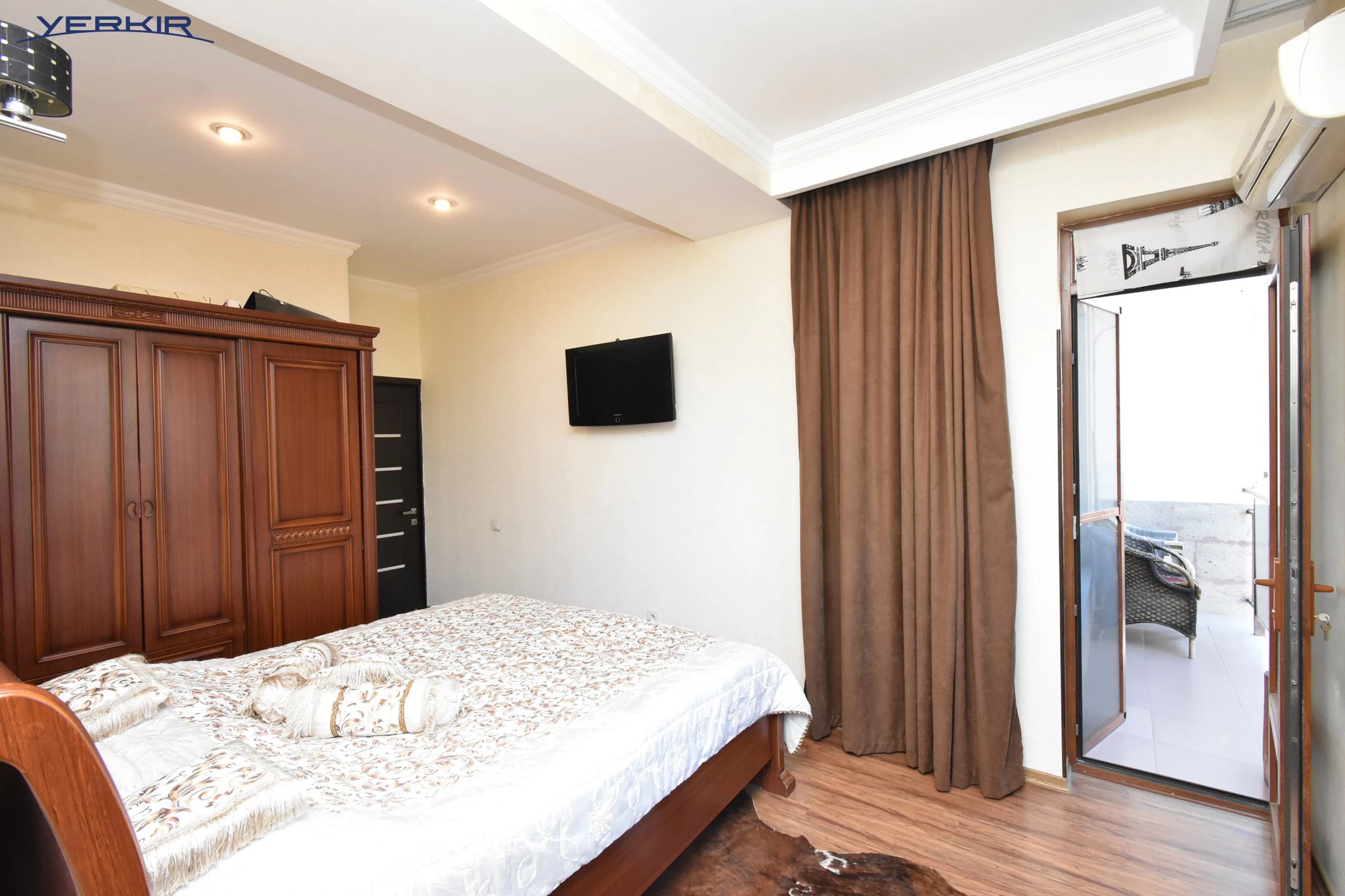 Apartments Code: 5+319464