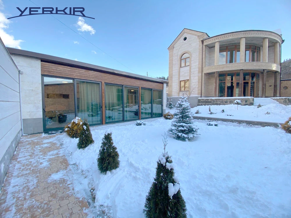 Houses Code: 6+50456