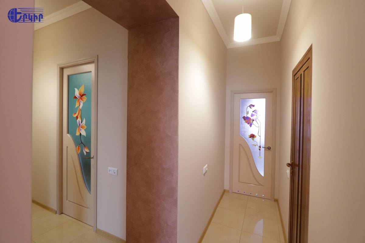 Բնակարաններ Կոդ` 3+31961