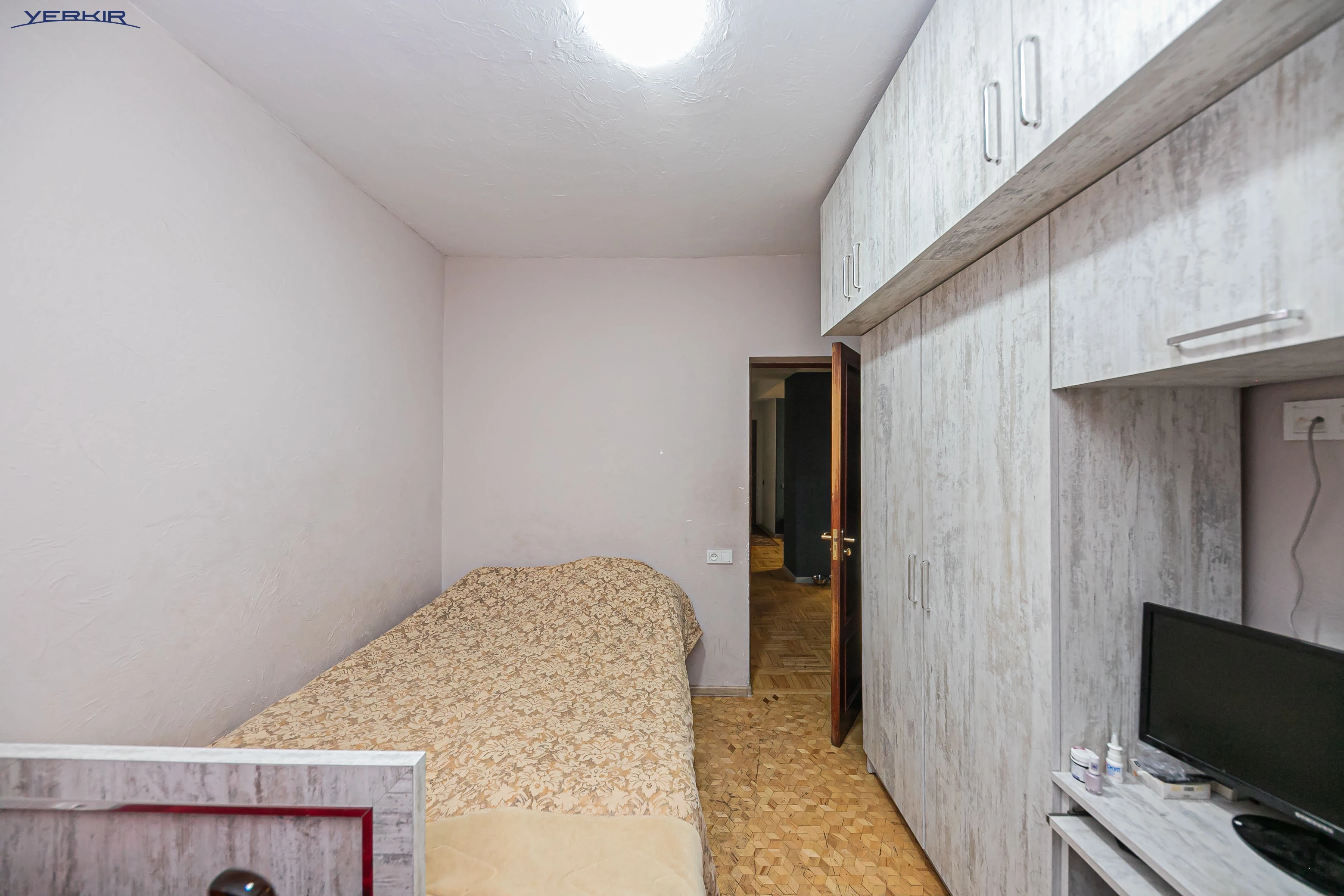 Apartments Code: 10+321371