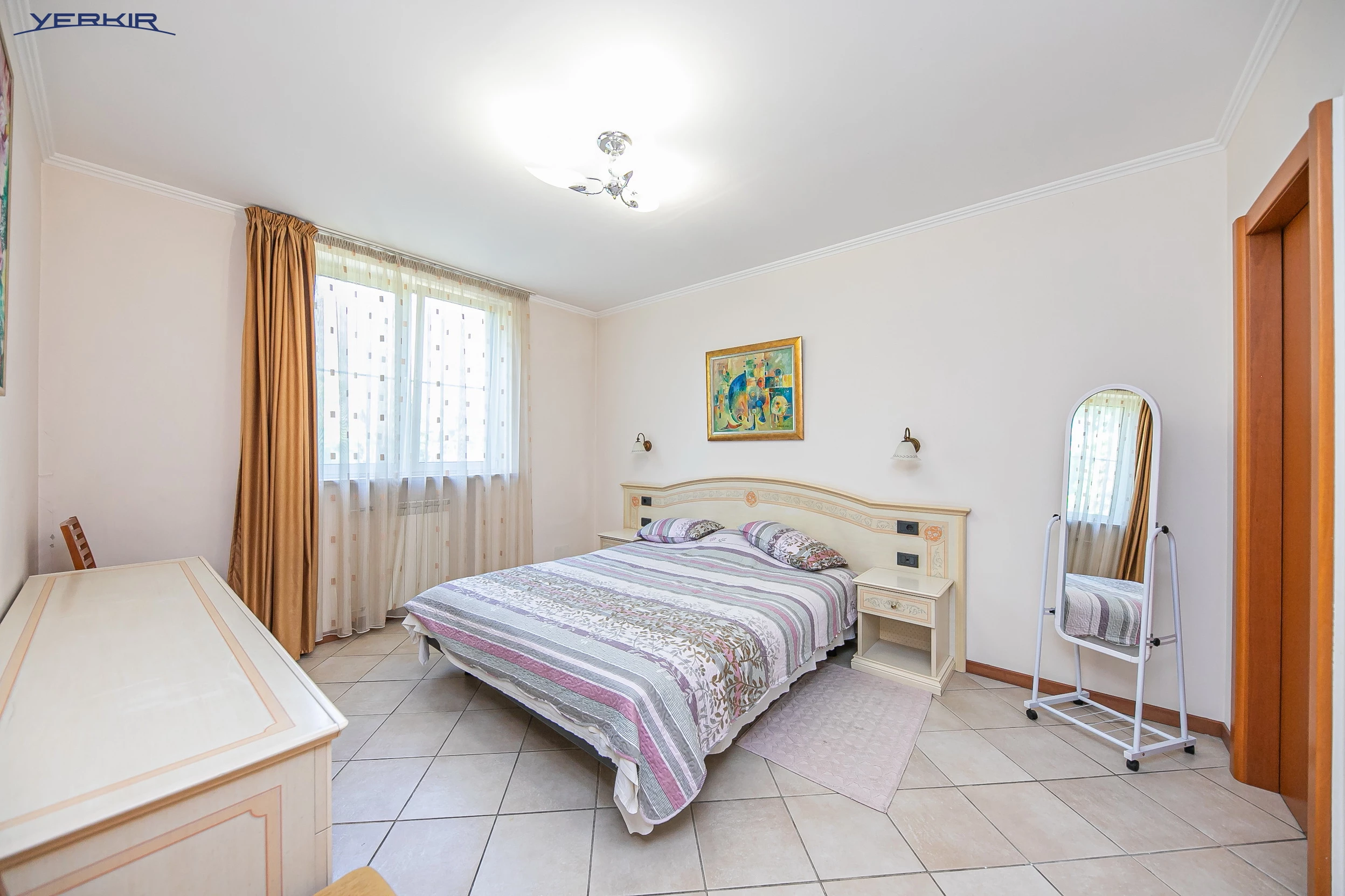 Квартиры Код 5+318404