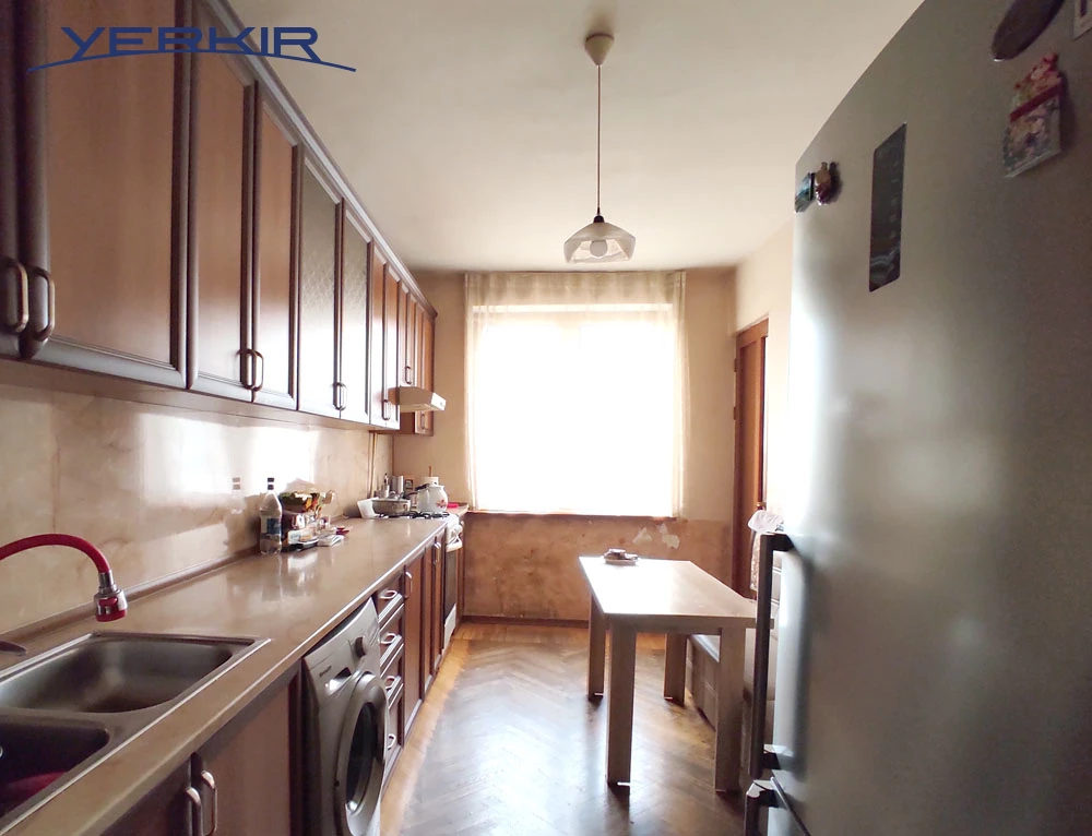 Բնակարաններ Կոդ` 10+308470