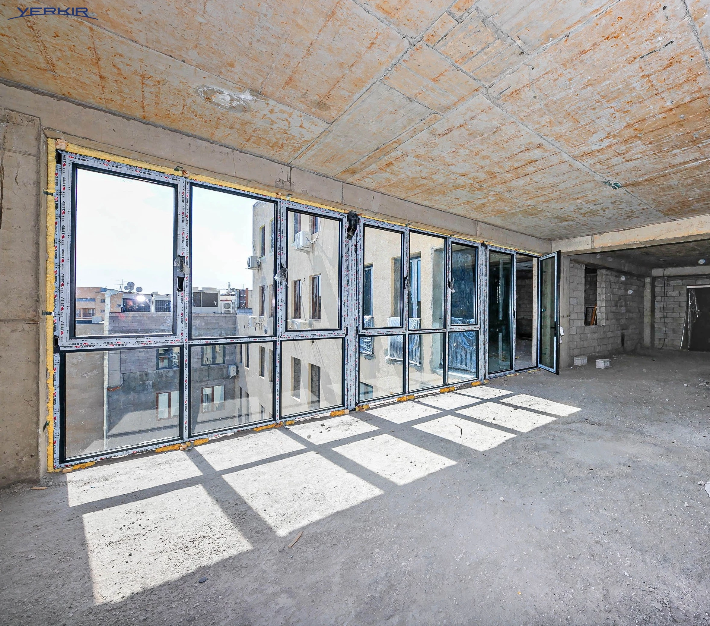 Apartments Code: 10+319879