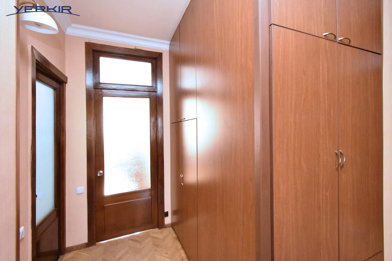 Բնակարաններ Կոդ` 1+220685