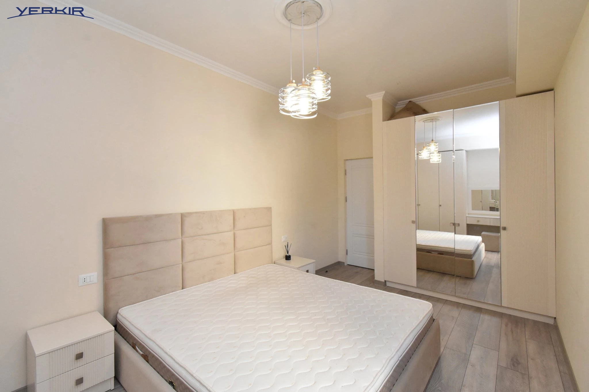 Apartments Code: 2+320943