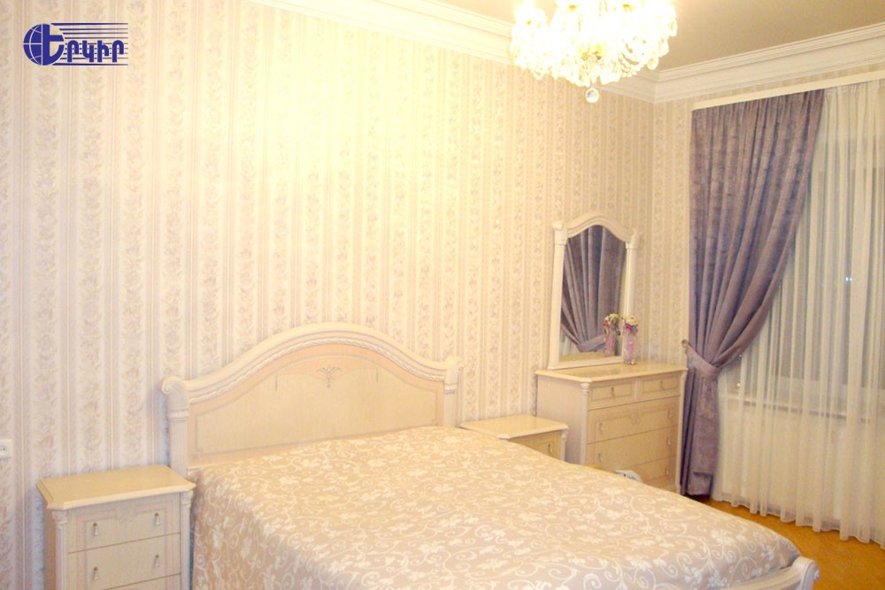Բնակարաններ Կոդ` 6+80129