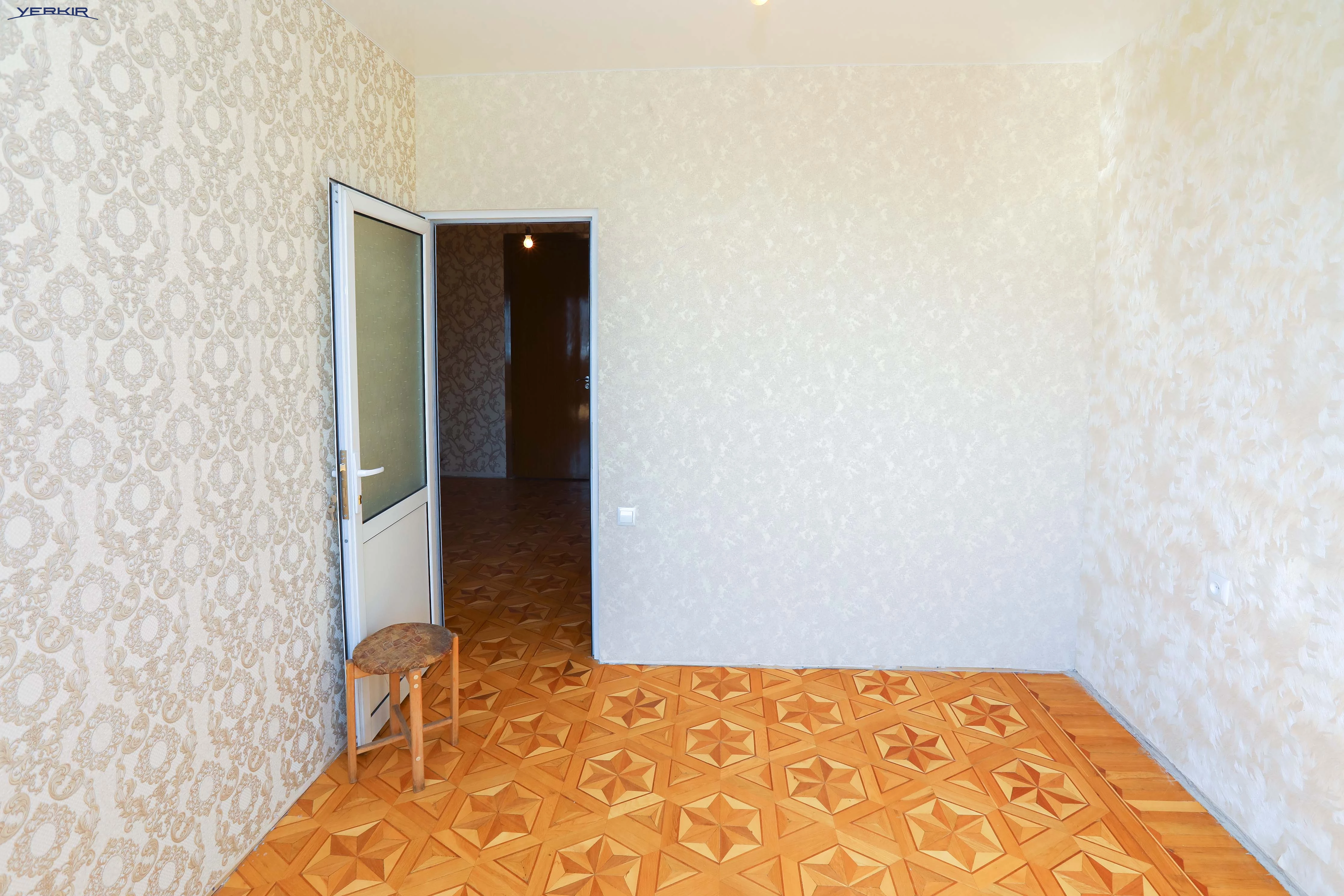 Apartments Code: 5+420114