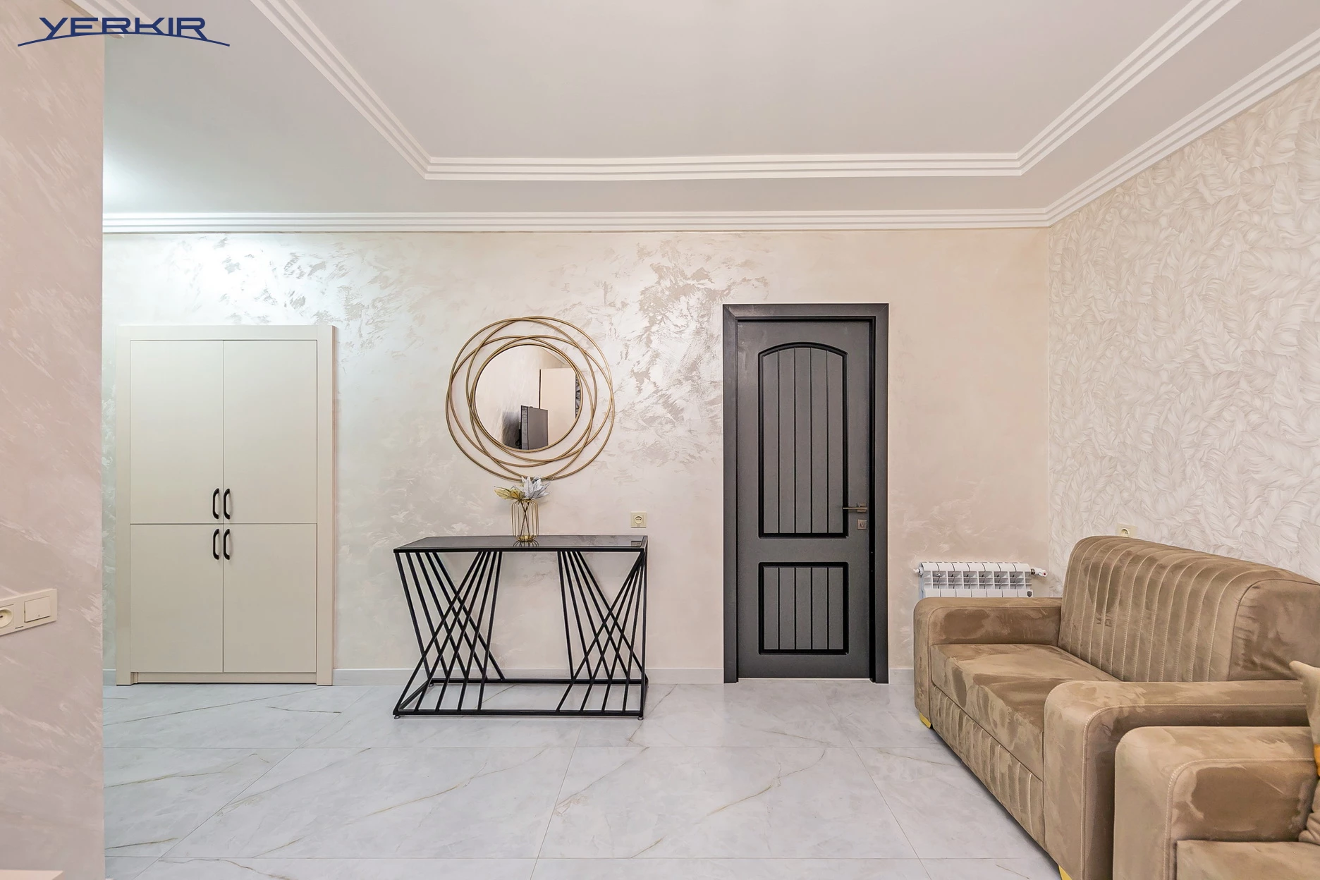 Apartments Code: 5+218071