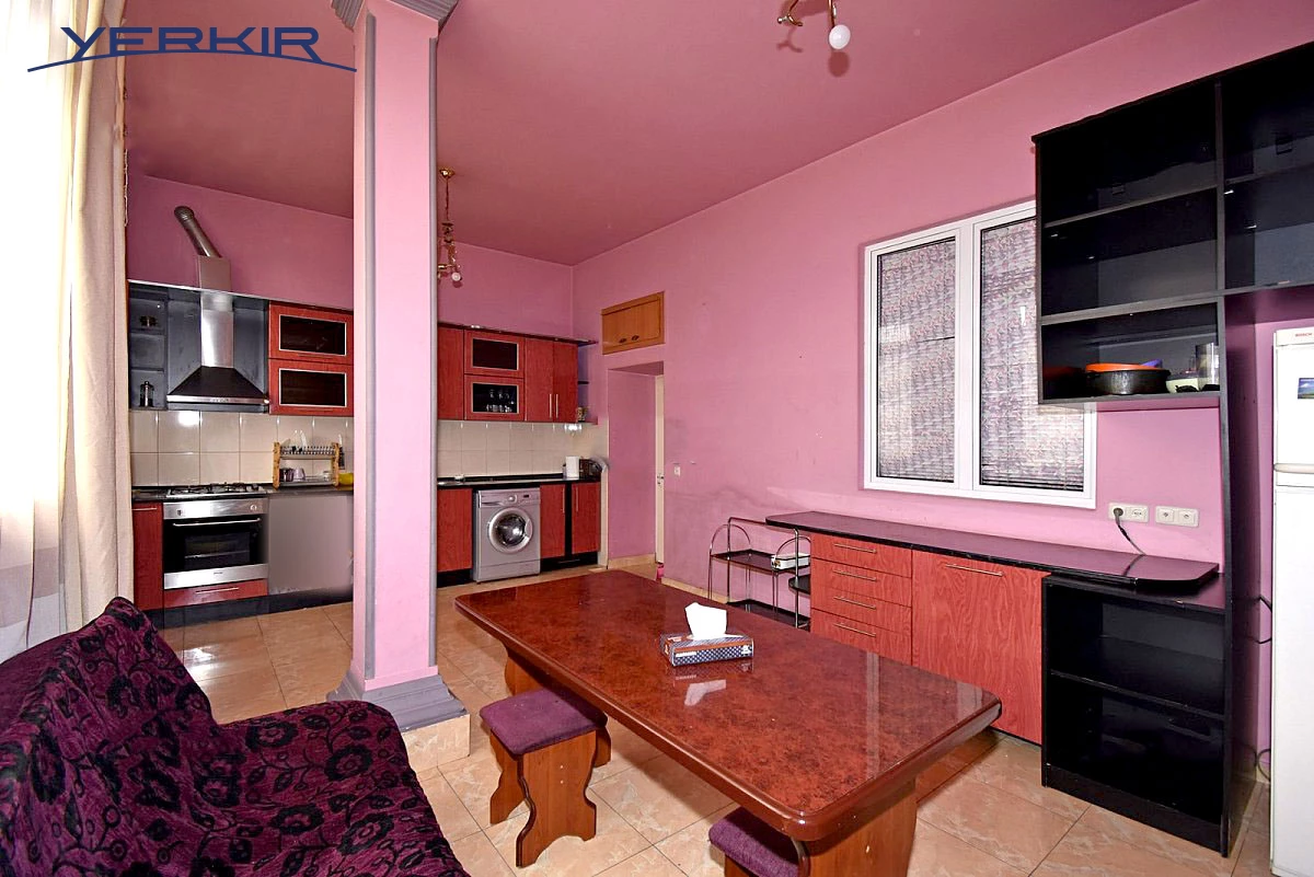 Apartments Code: 5+302154