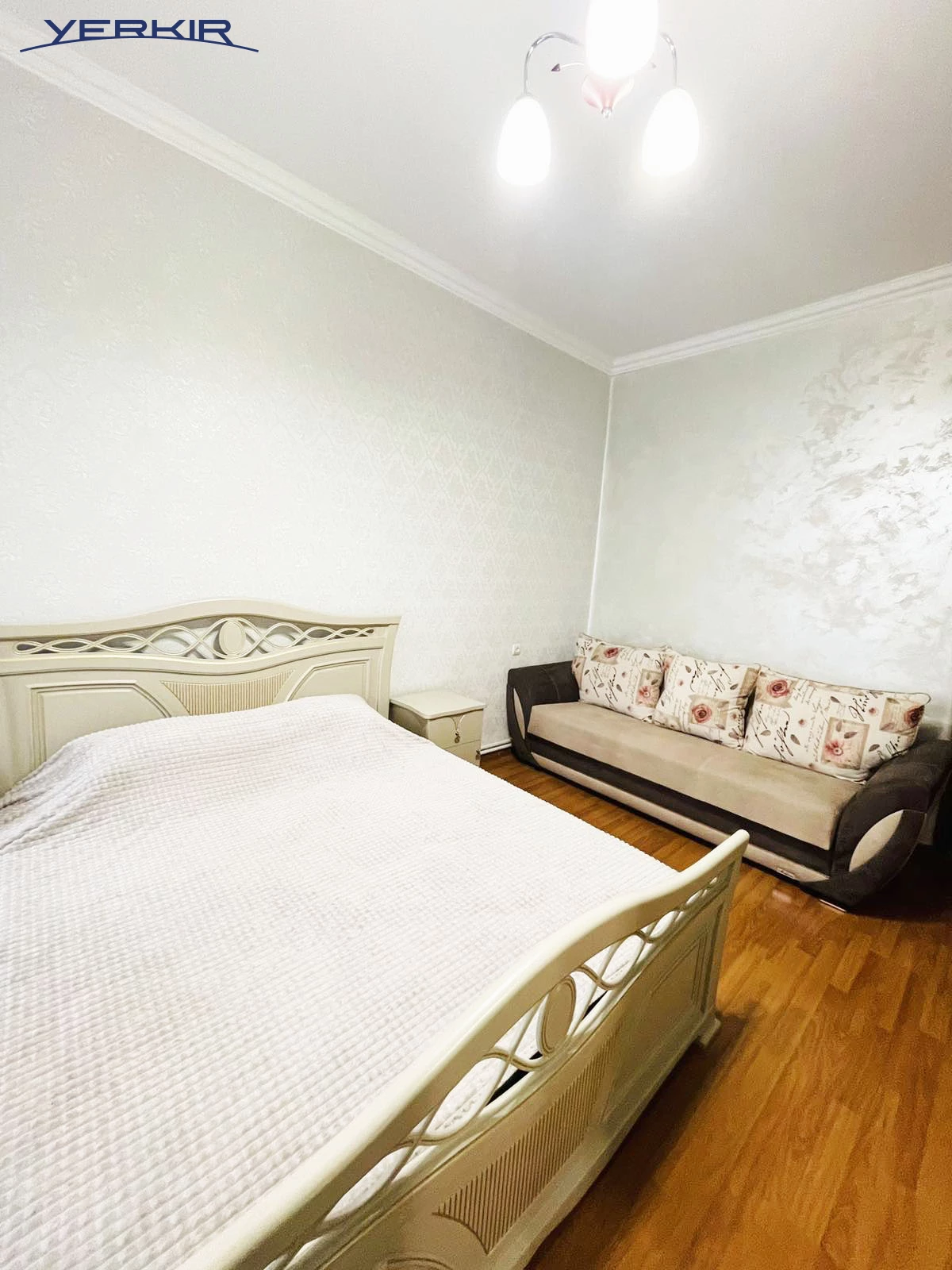 Բնակարաններ Կոդ` 9+220107