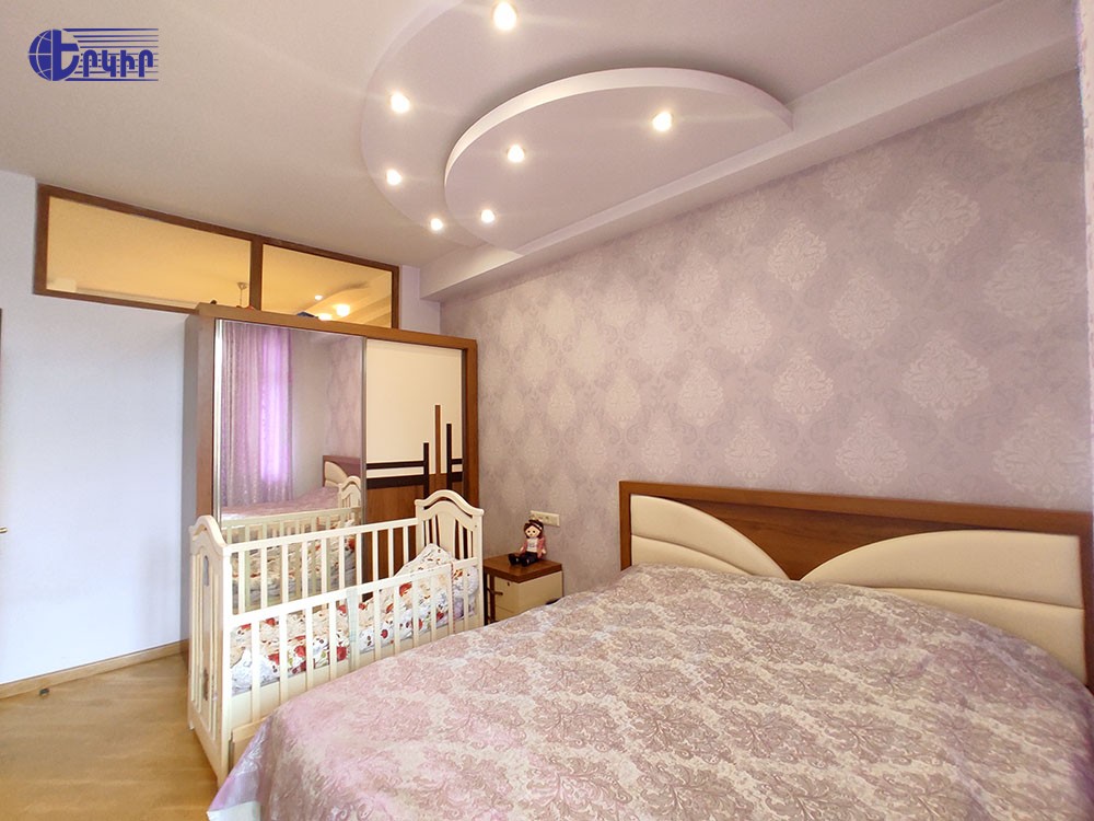 Բնակարաններ Կոդ` 10+31913