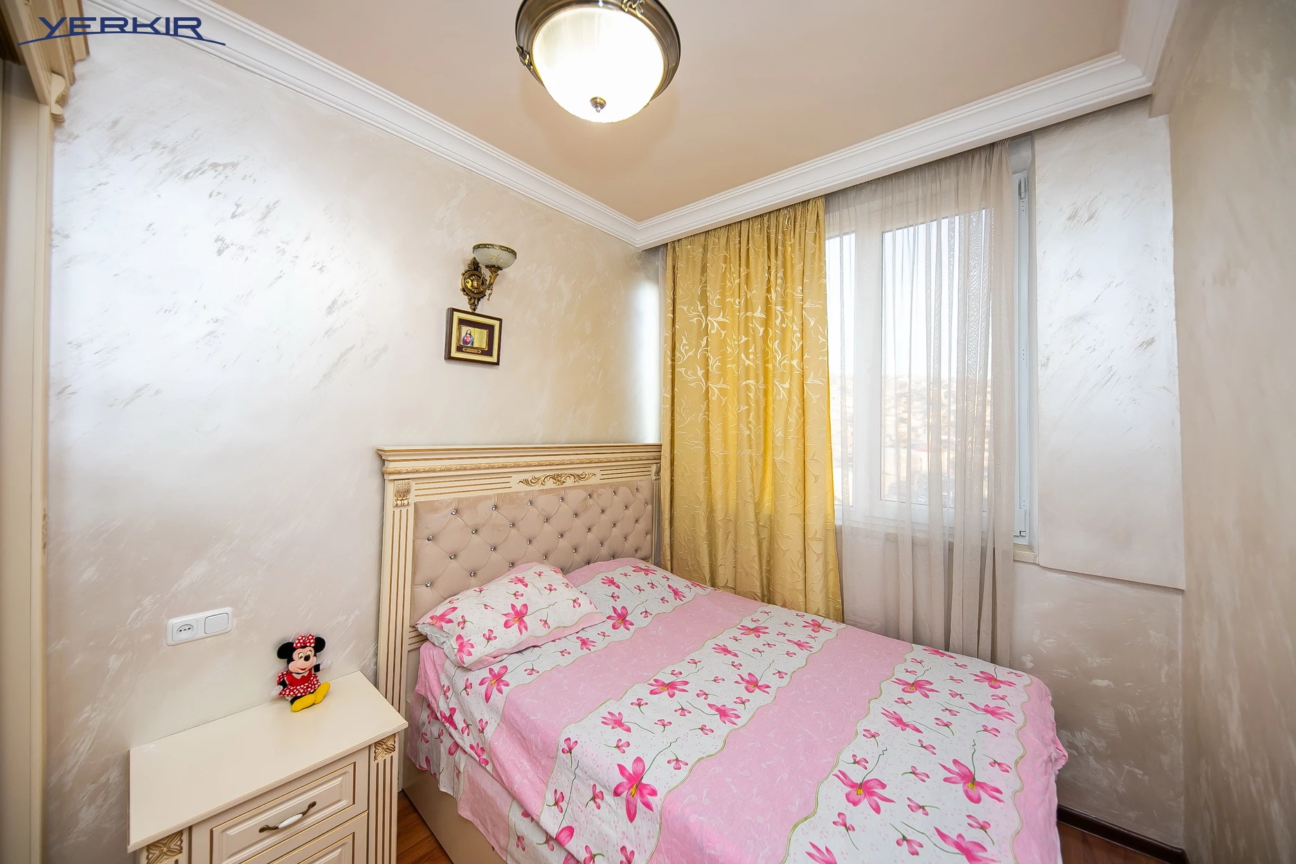 Apartments Code: 10+317054