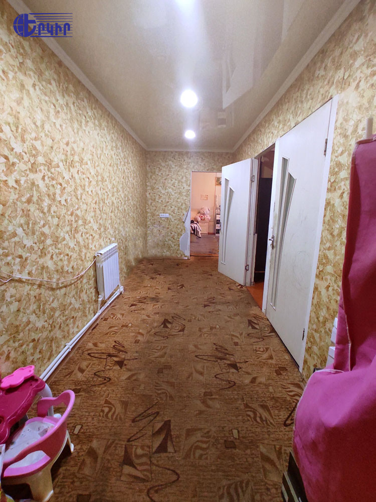 Առանձնատներ Կոդ` 8+503894