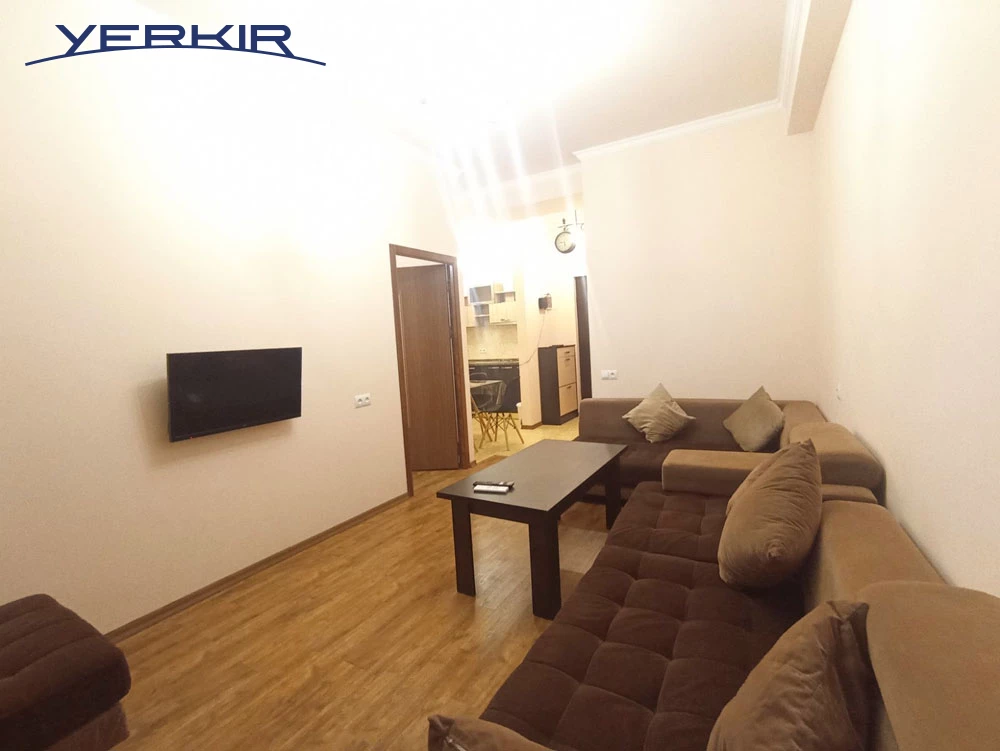 Բնակարաններ Կոդ` 10+208212