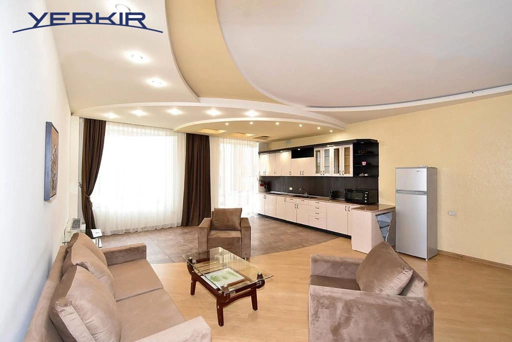 Apartments Code: 5+407711