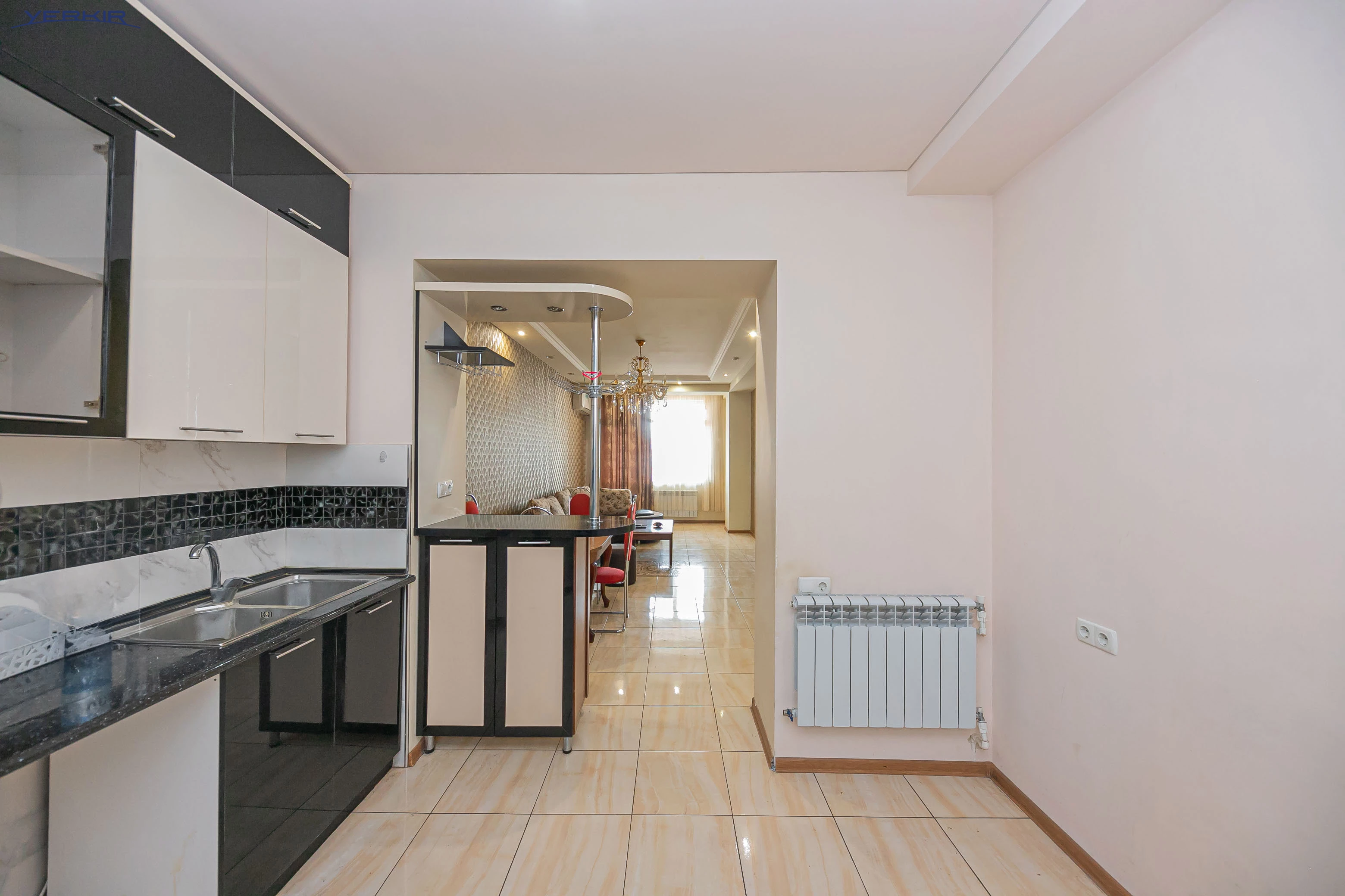 Apartments Code: 5+321526