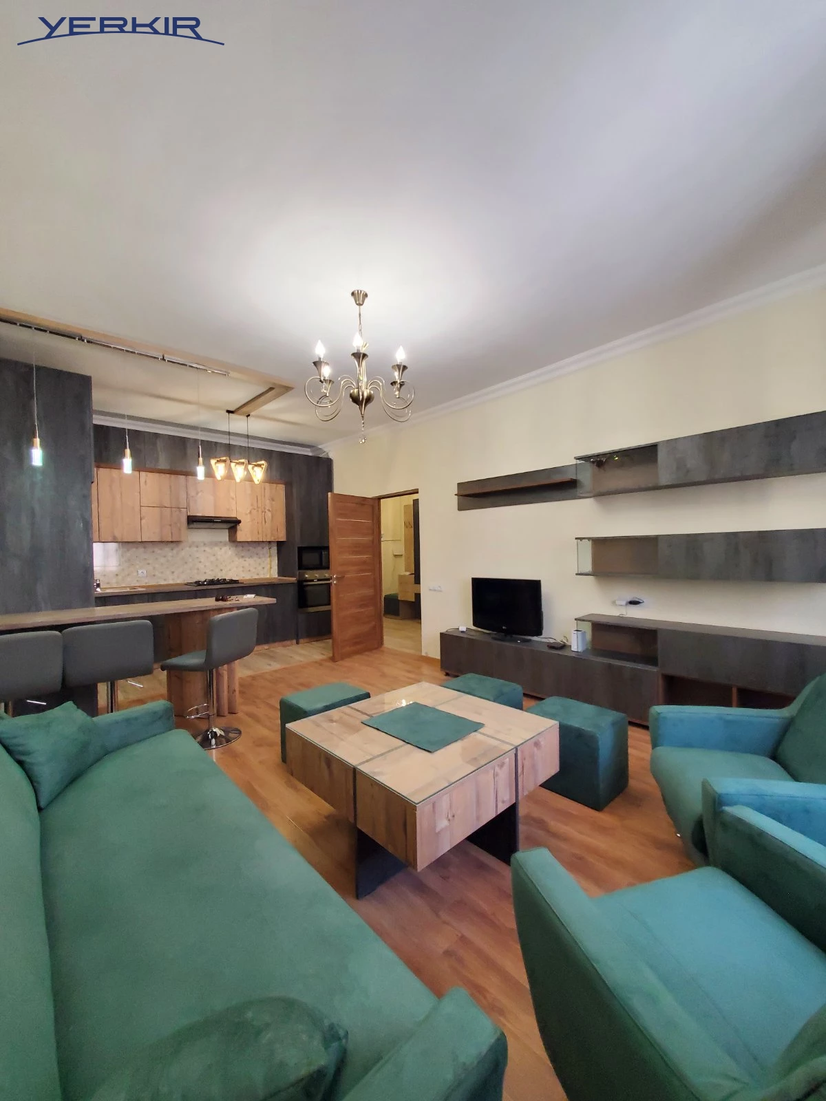 Apartments Code: 2+318543