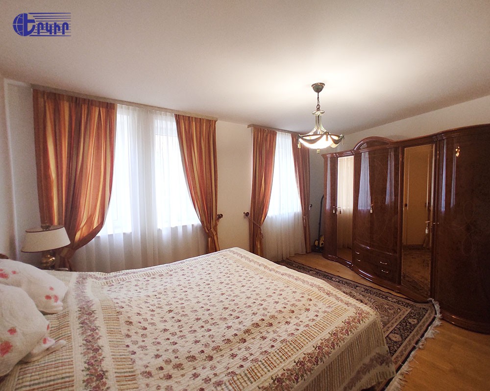 Բնակարաններ Կոդ` 10+32034