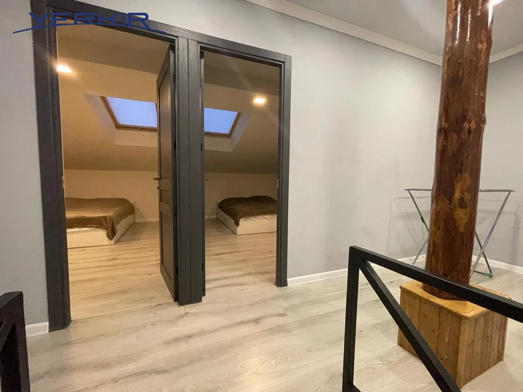 Բնակարաններ Կոդ` 5+813861