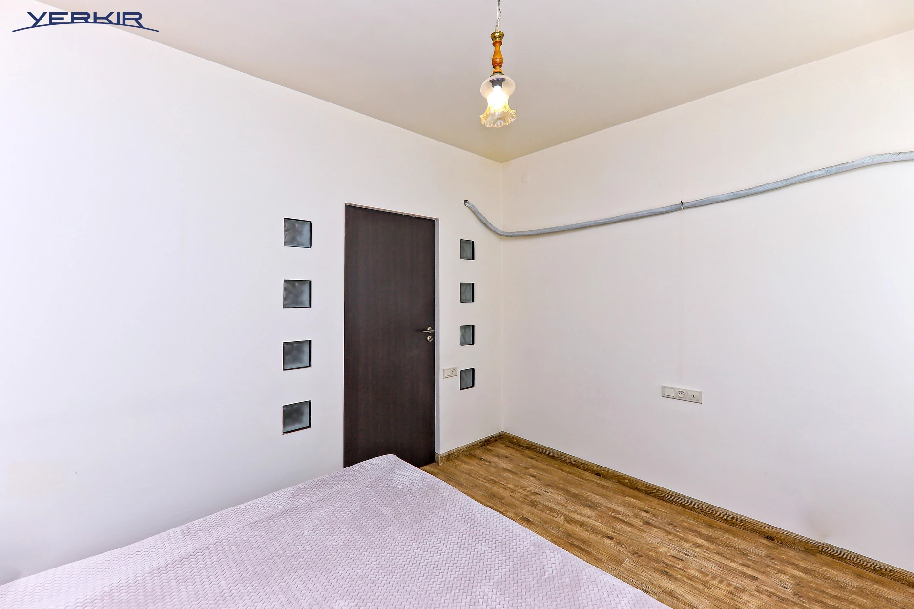 Apartments Code: 5+207405