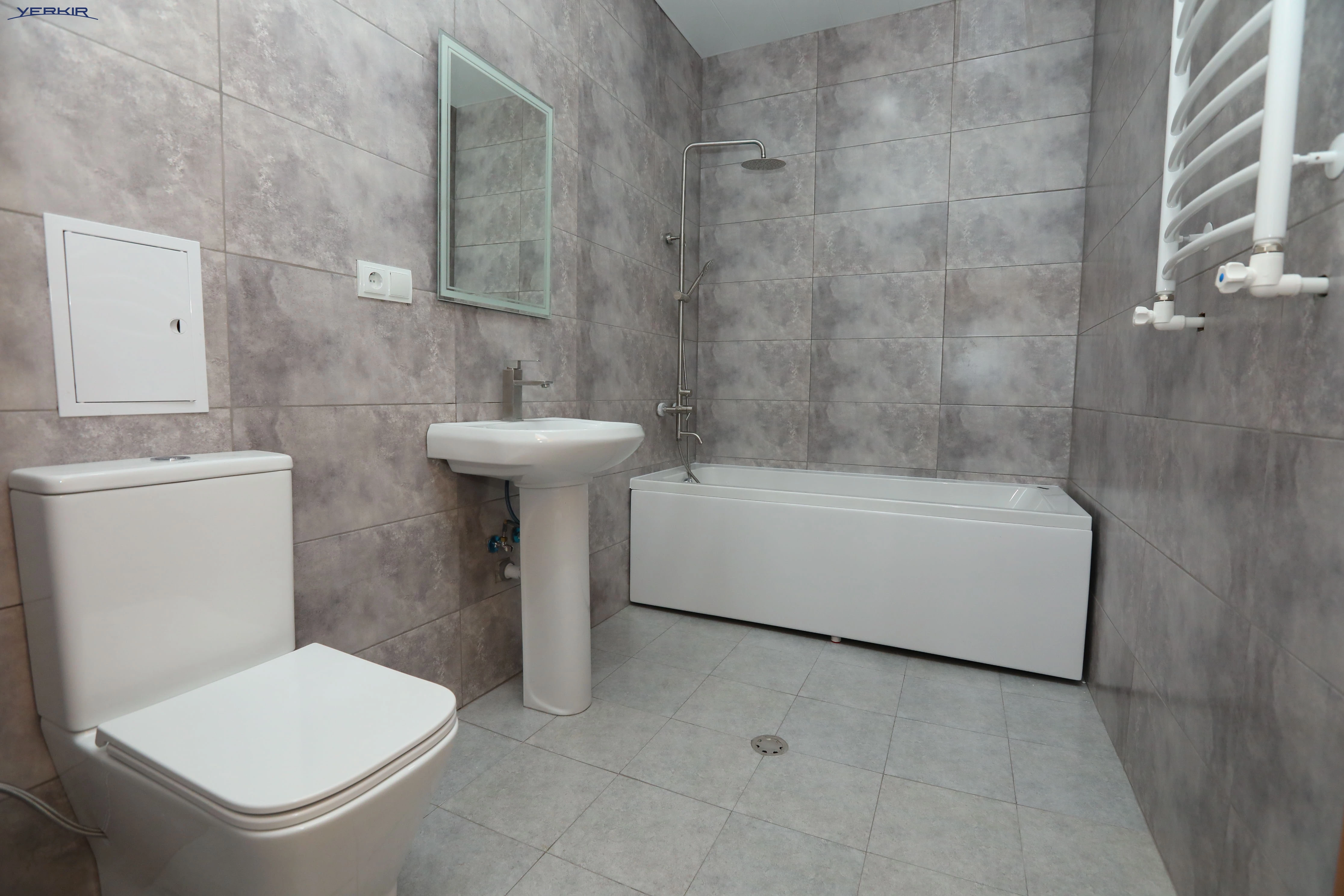 Apartments Code: 9+419769