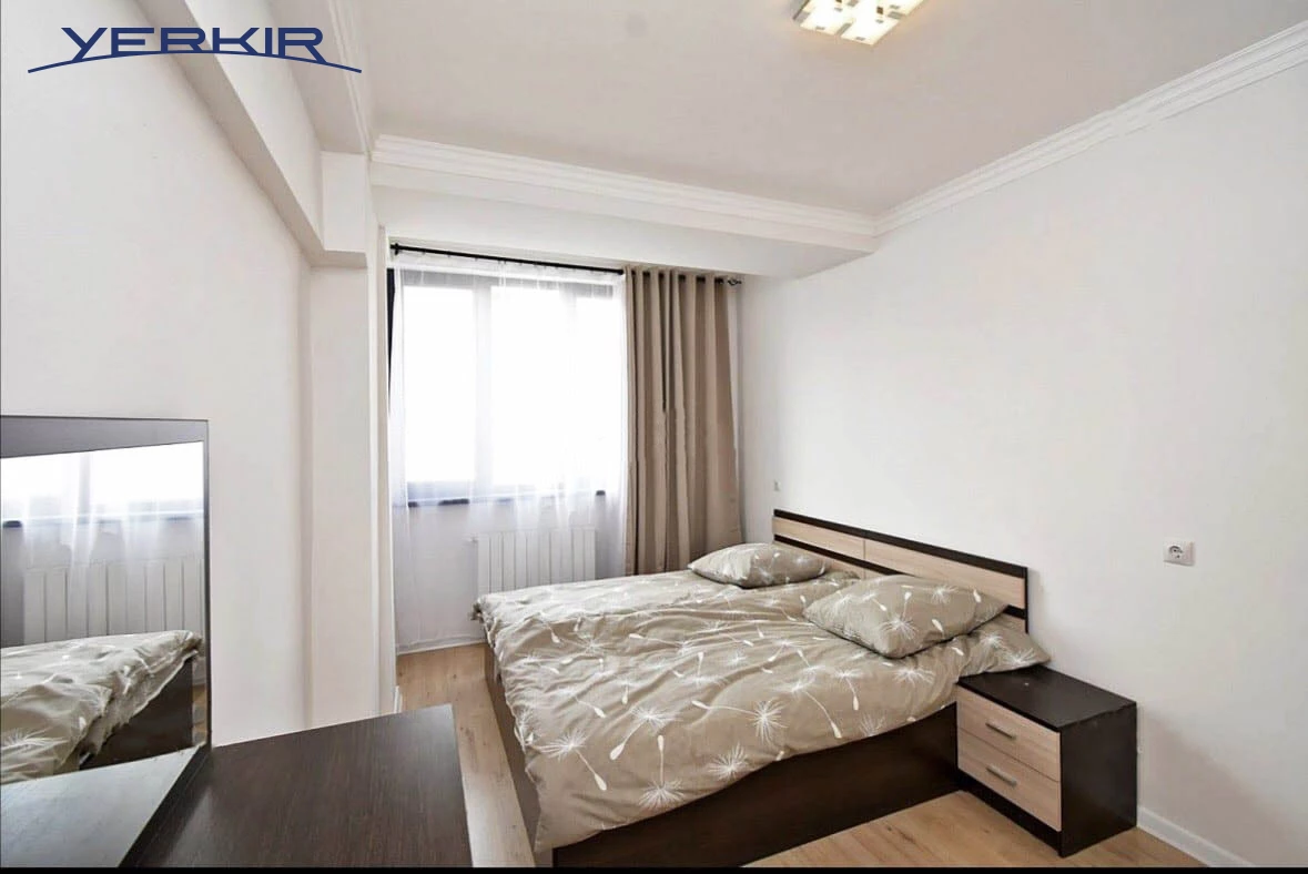 Բնակարաններ Կոդ` 5+317656