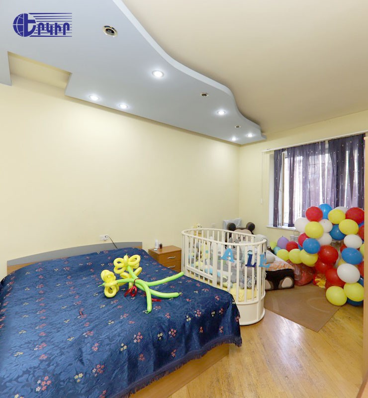 Квартиры Код 5+33375