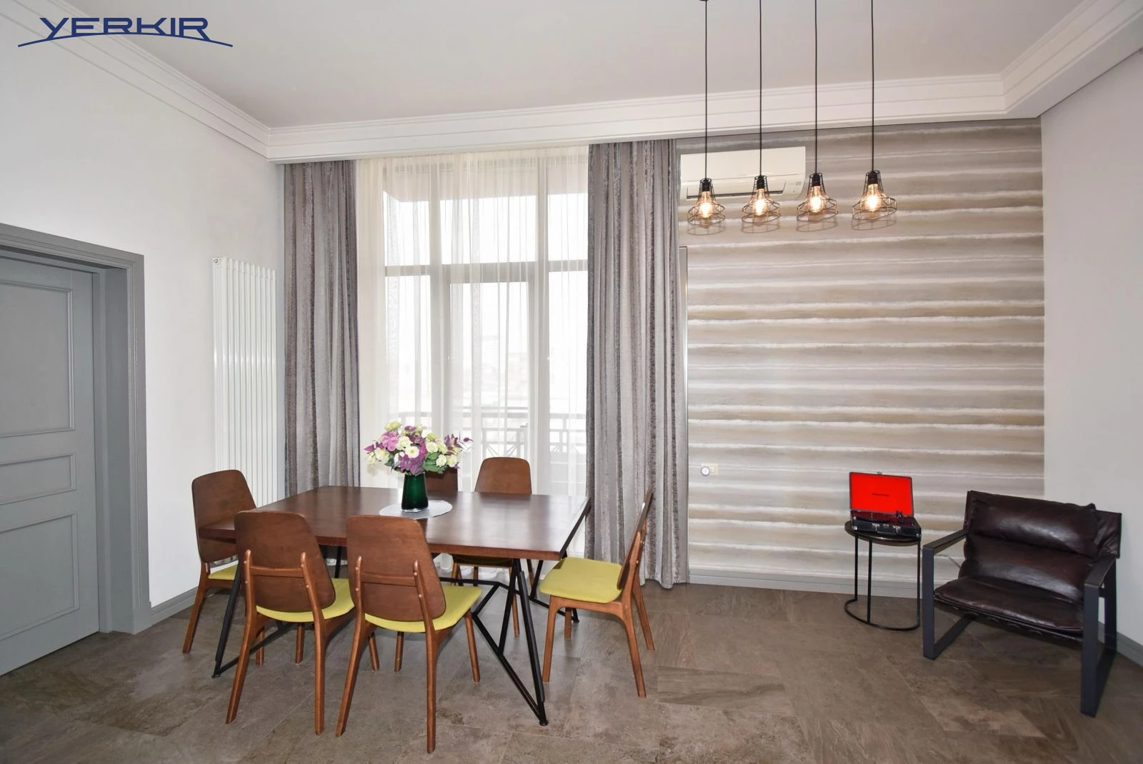 Բնակարաններ Կոդ` 9+315606