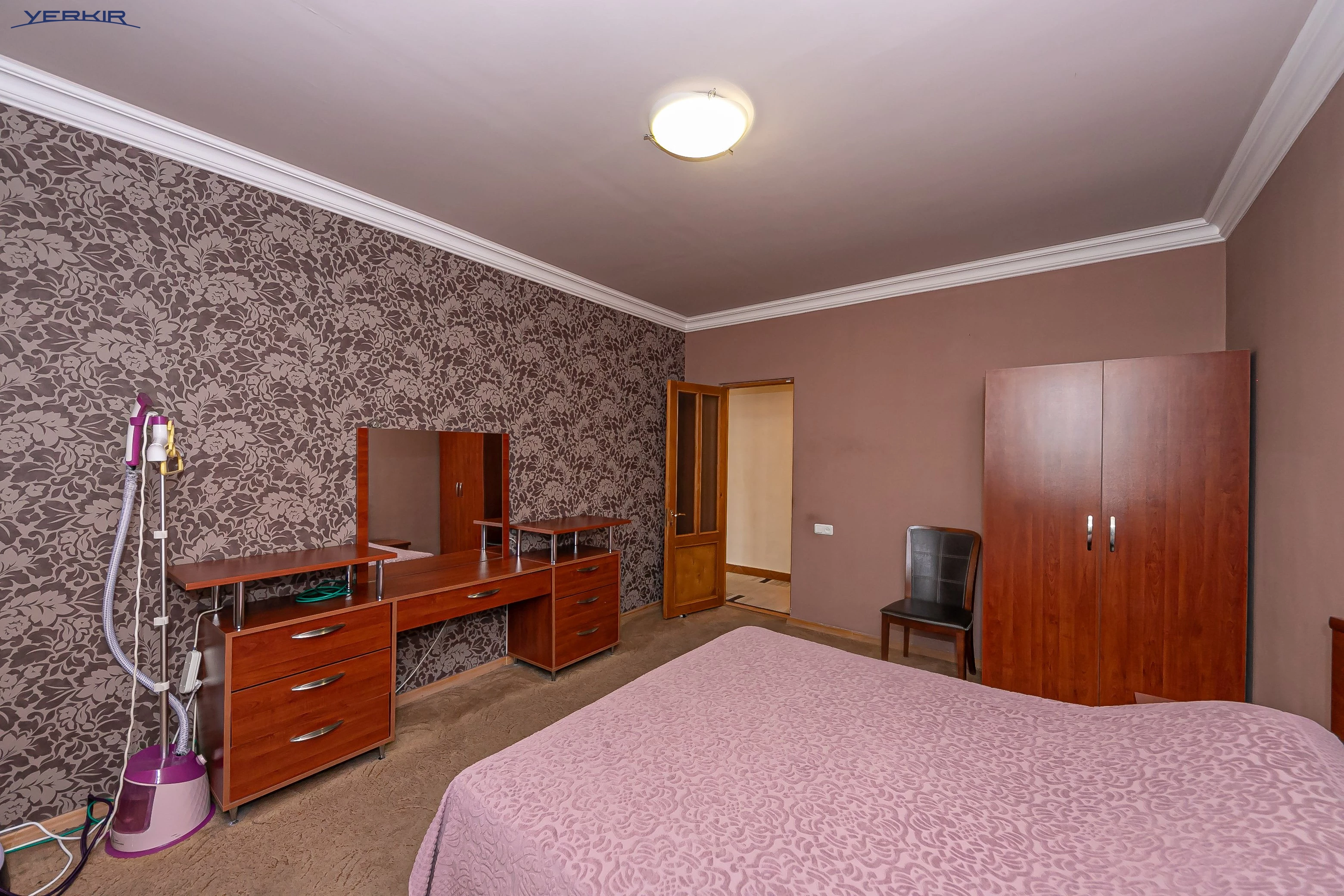 Բնակարաններ Կոդ` 2+819685