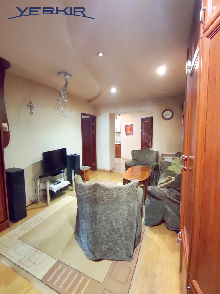 Բնակարաններ Կոդ` 2+305880