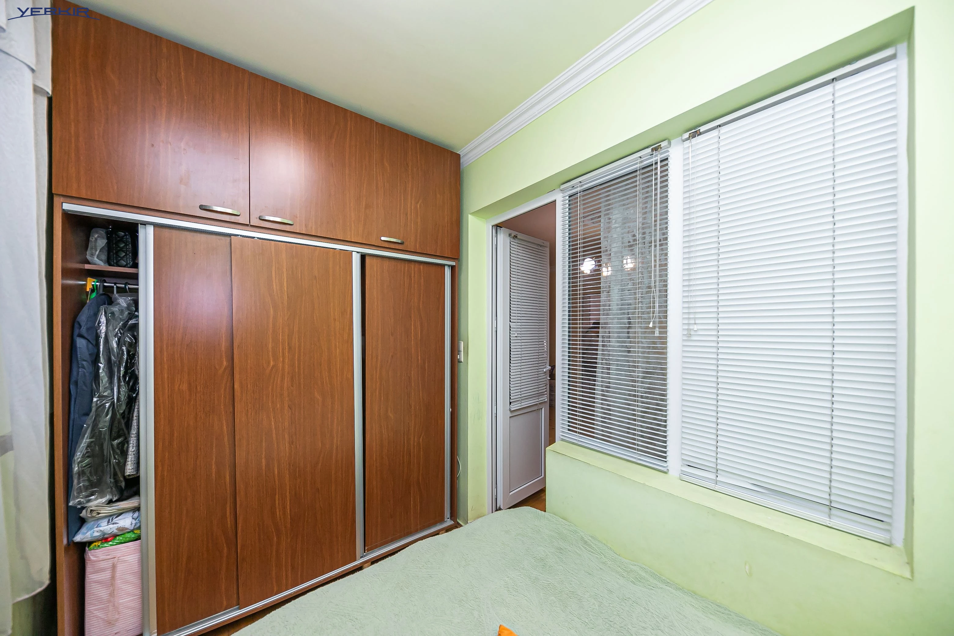 Apartments Code: 9+120679