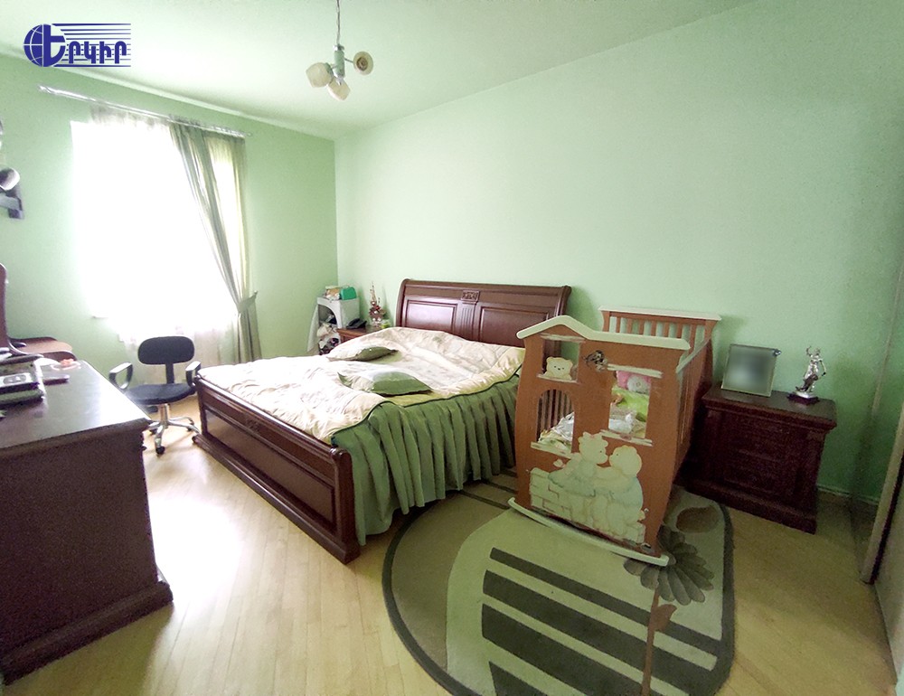 Apartments Code: 5+80077