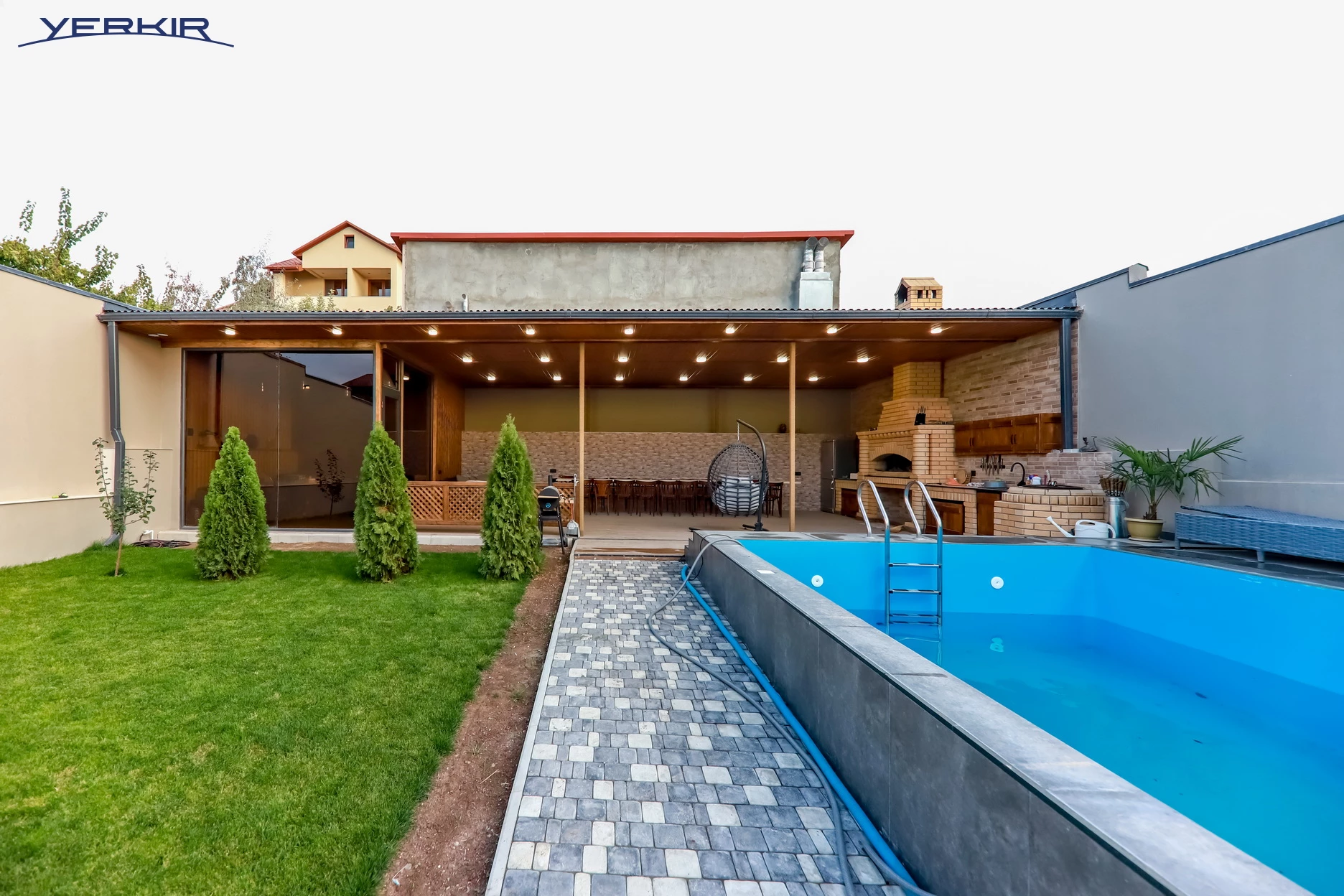 Houses Code: 3+513795