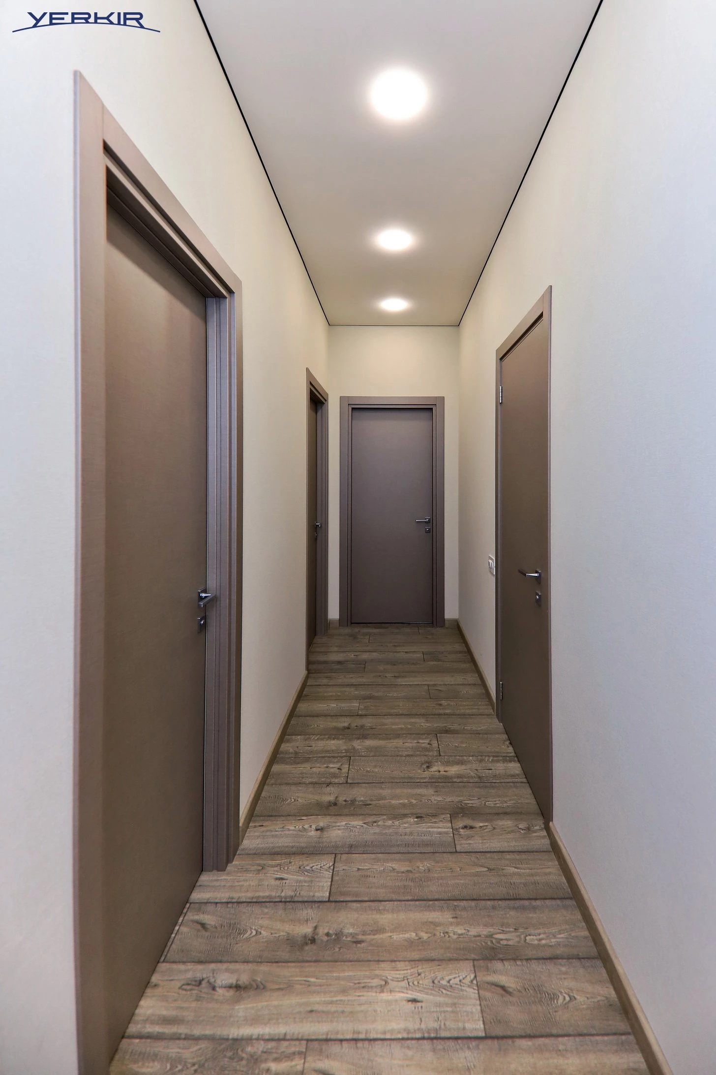 Apartments Code: 9+4161020